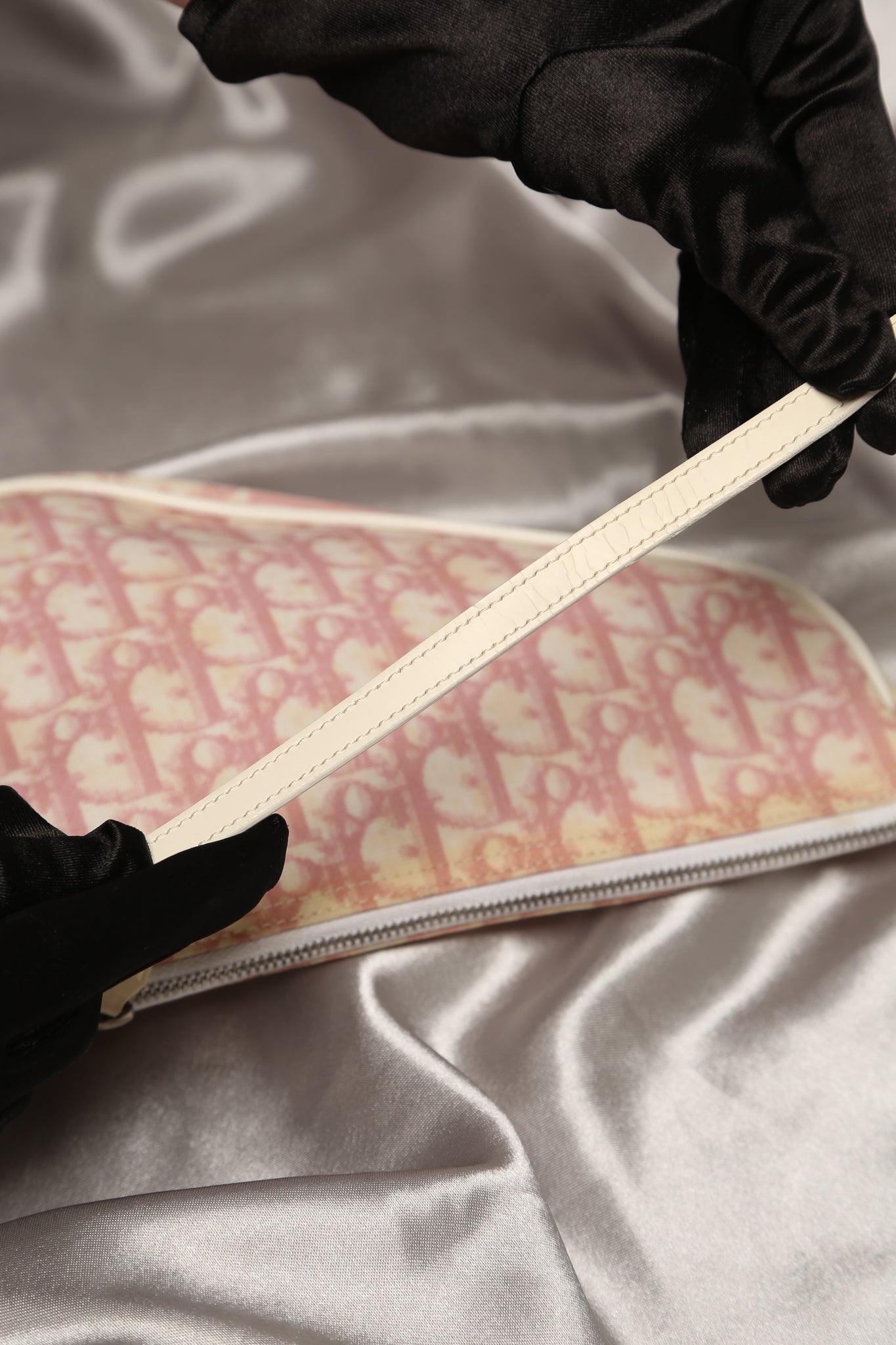 CHRISTIAN DIOR Pink Trotter Saddle Pochette