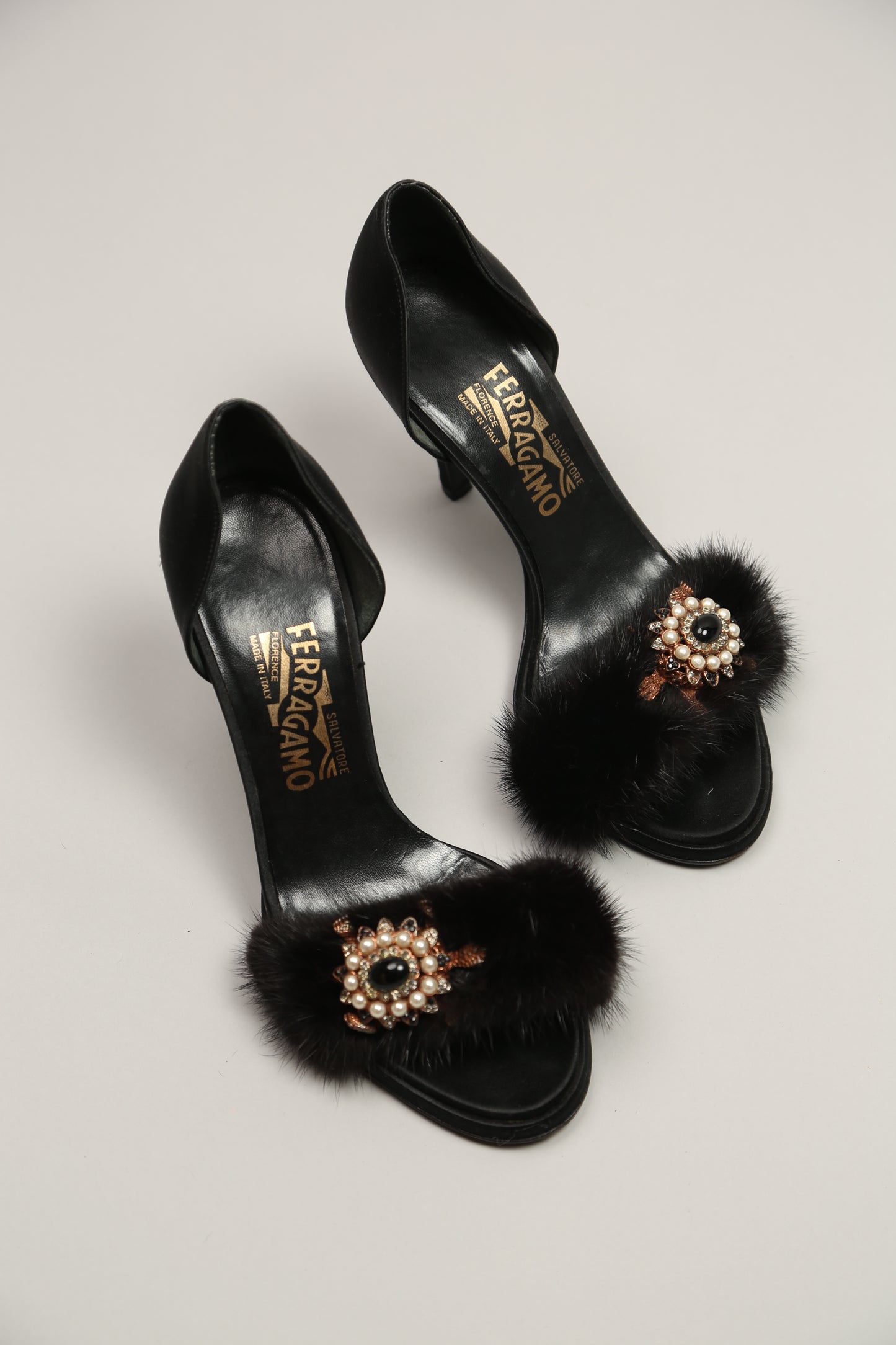 Rare SALVATORE FERRAGAMO Black Turtle Gem Heels