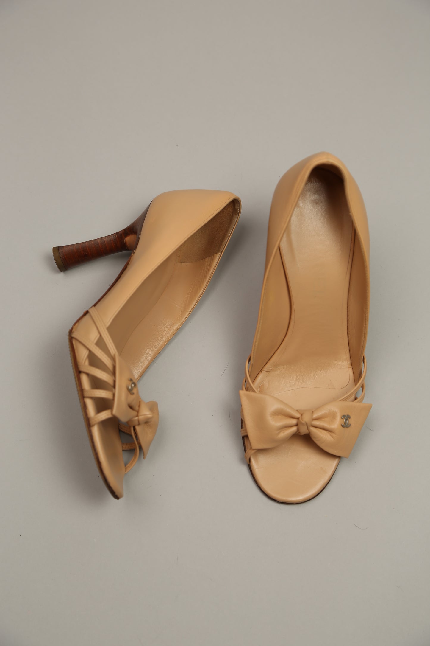Rare CHANEL Beige Y2K Heels