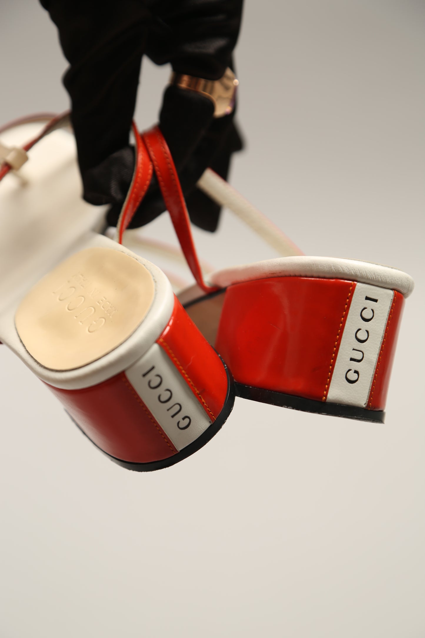 Rare GUCCI Orange-White Sandals