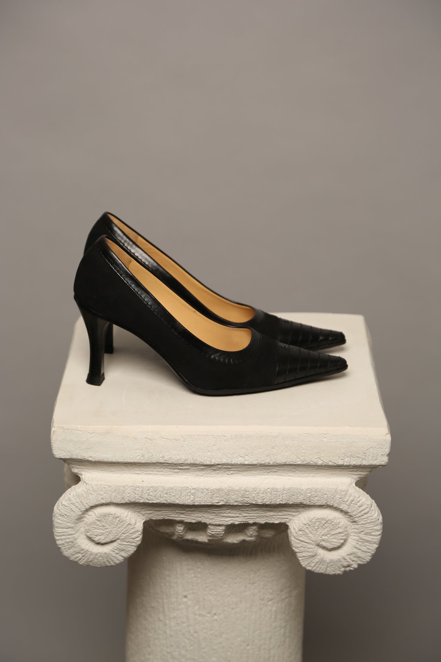 CHANEL Suede Heels