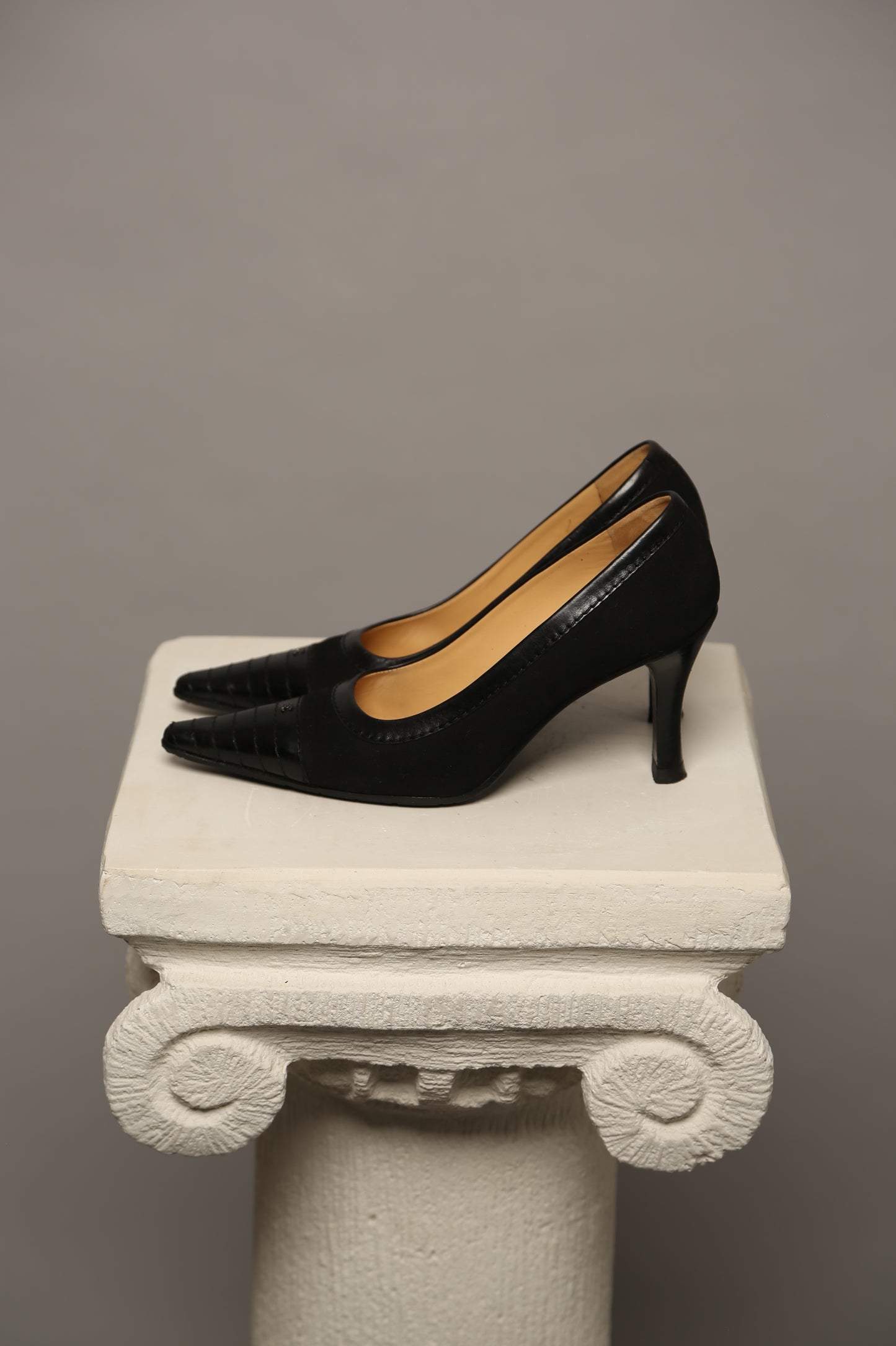 CHANEL Suede Heels