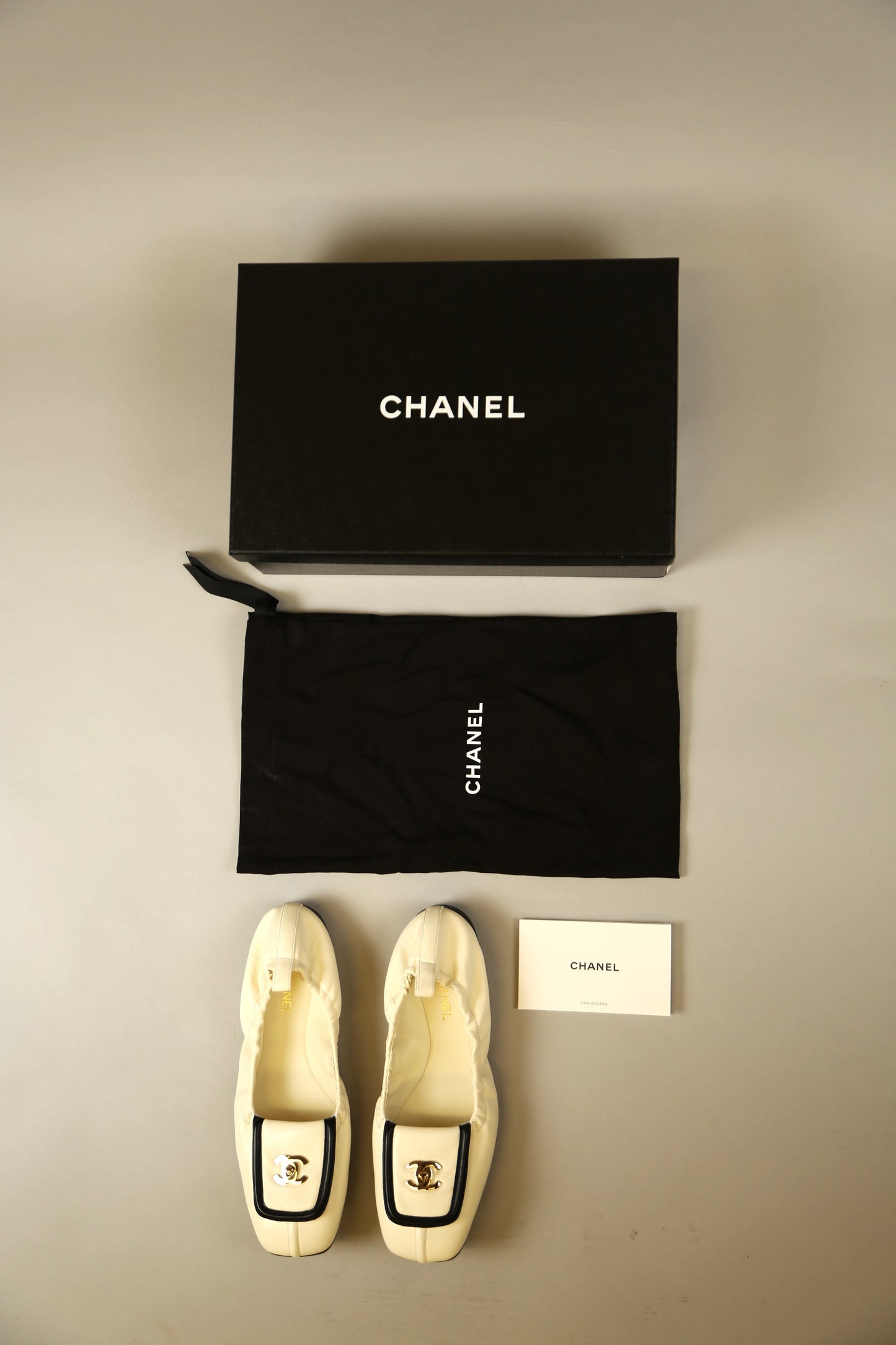 CHANEL 2026 Interlocking CC Logo Ballet Flats