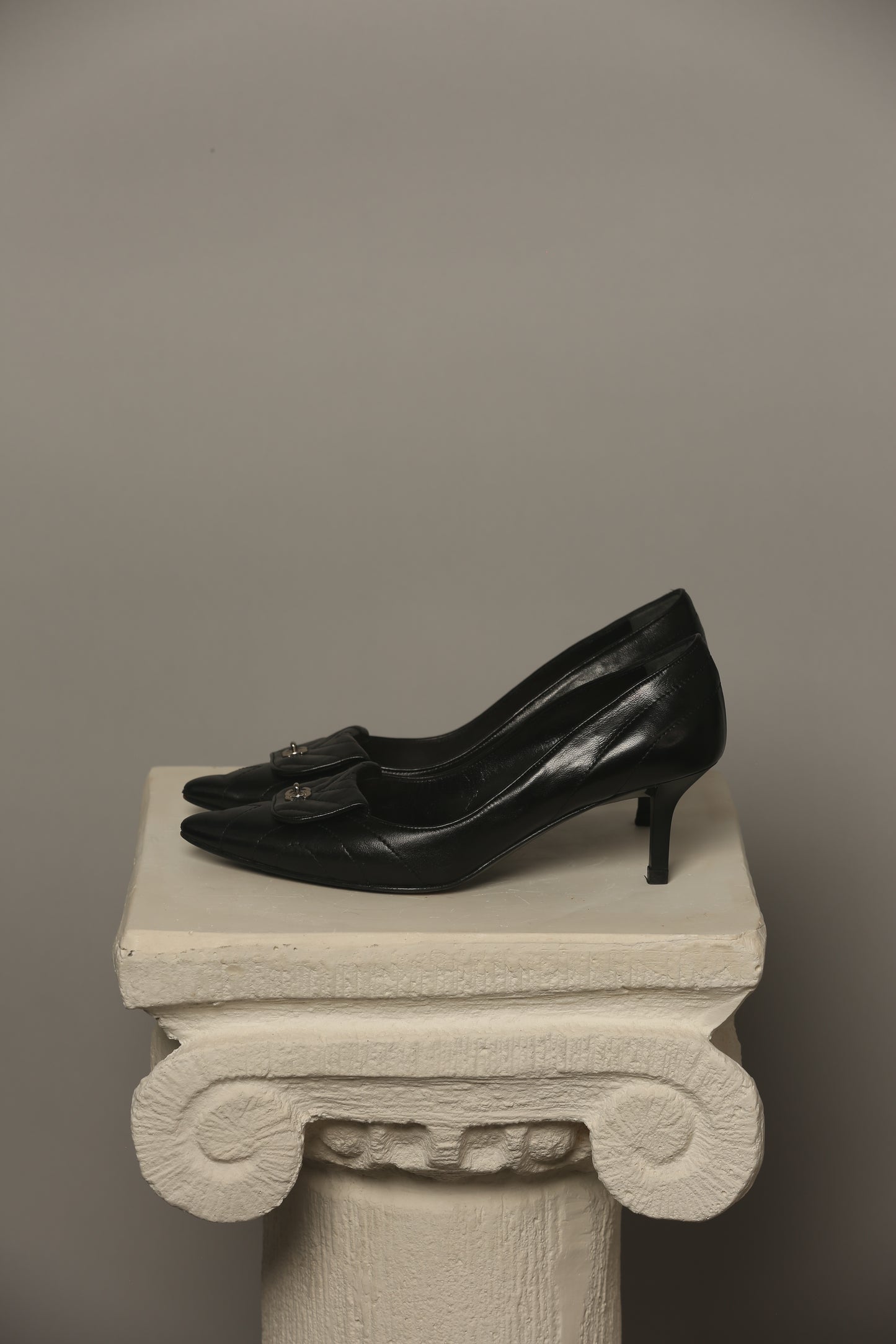 Extremely Rare CHANEL Heels
