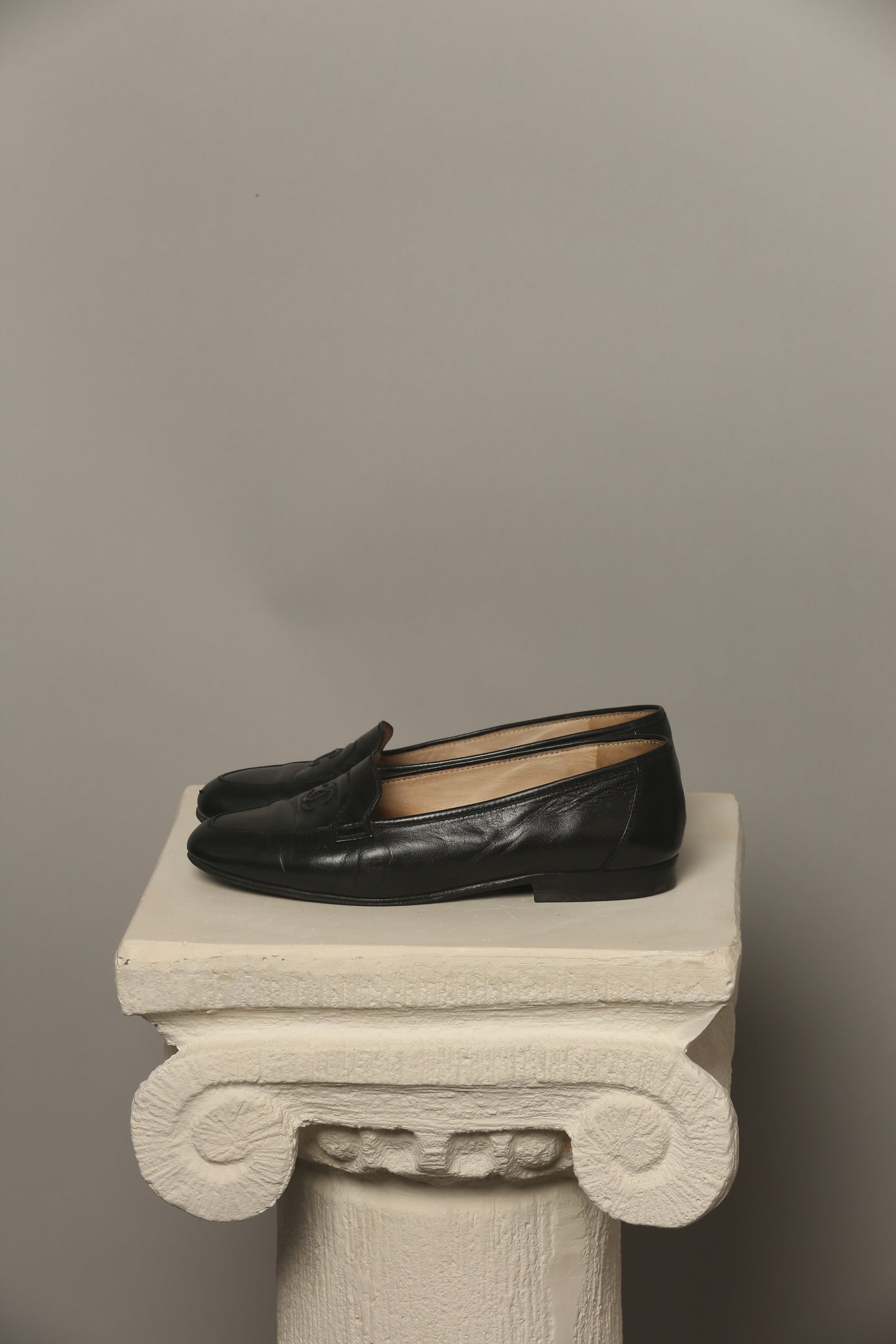 Vintage CHANEL Loafer