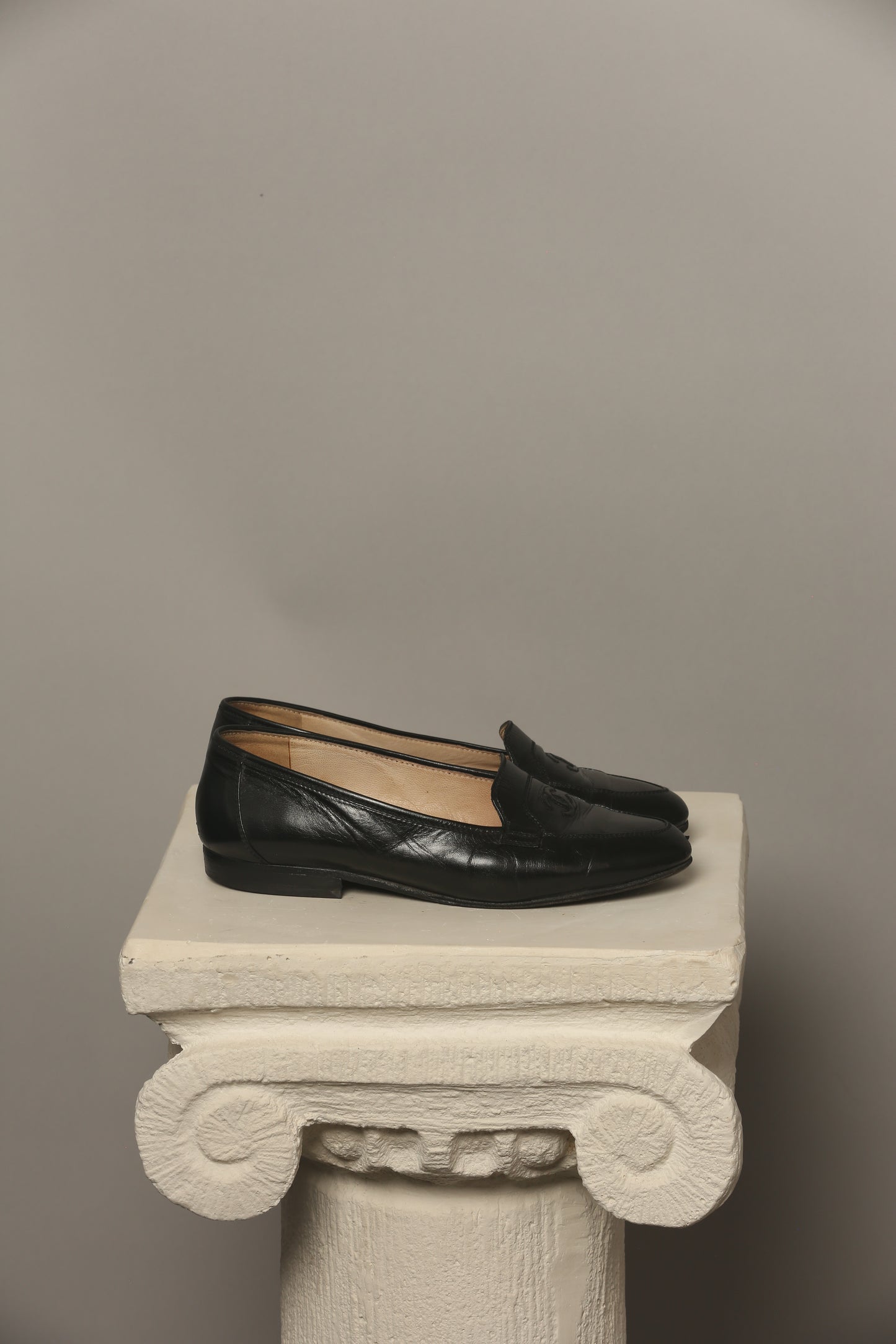 Vintage CHANEL Loafer