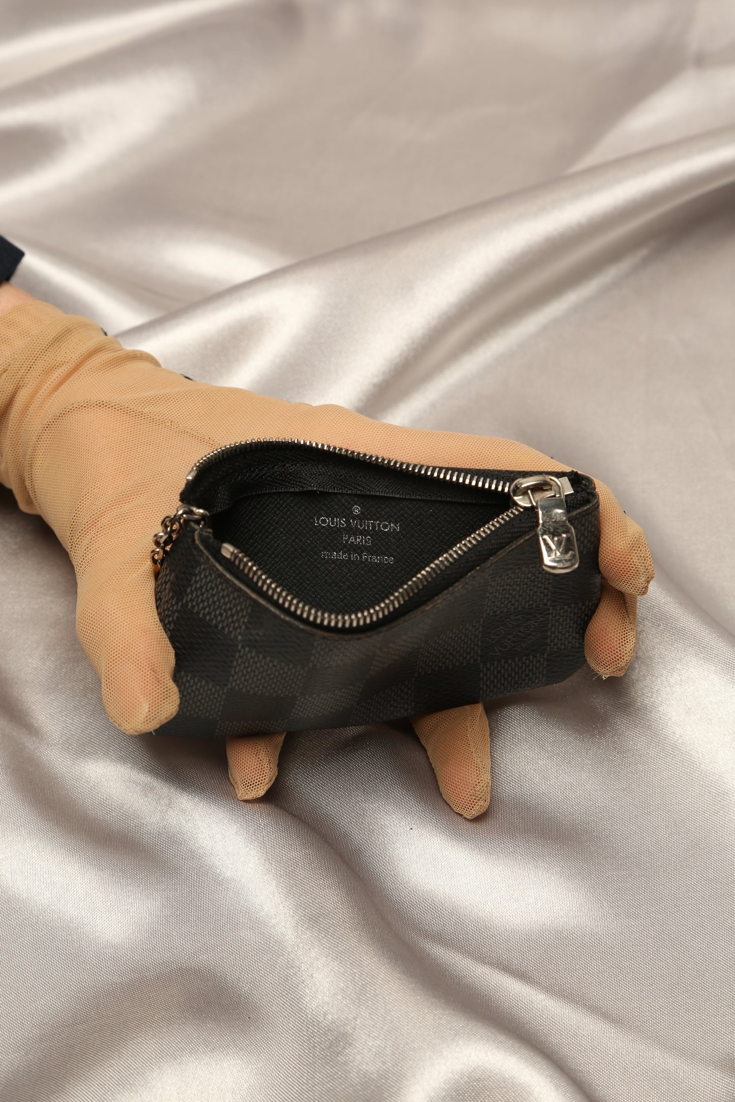 LOUIS VUITTON Key Pouch