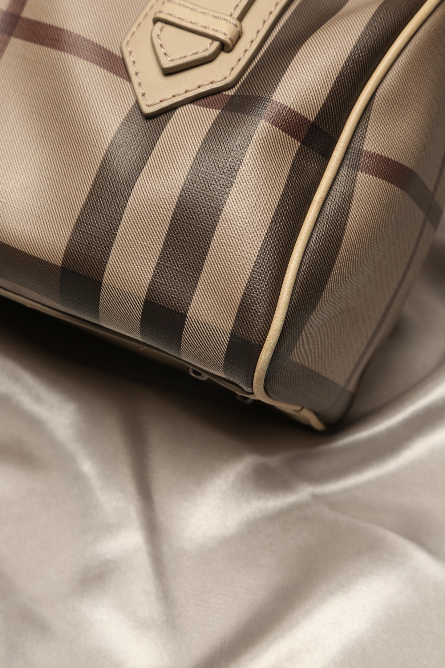 BURBERRY Boston Bag