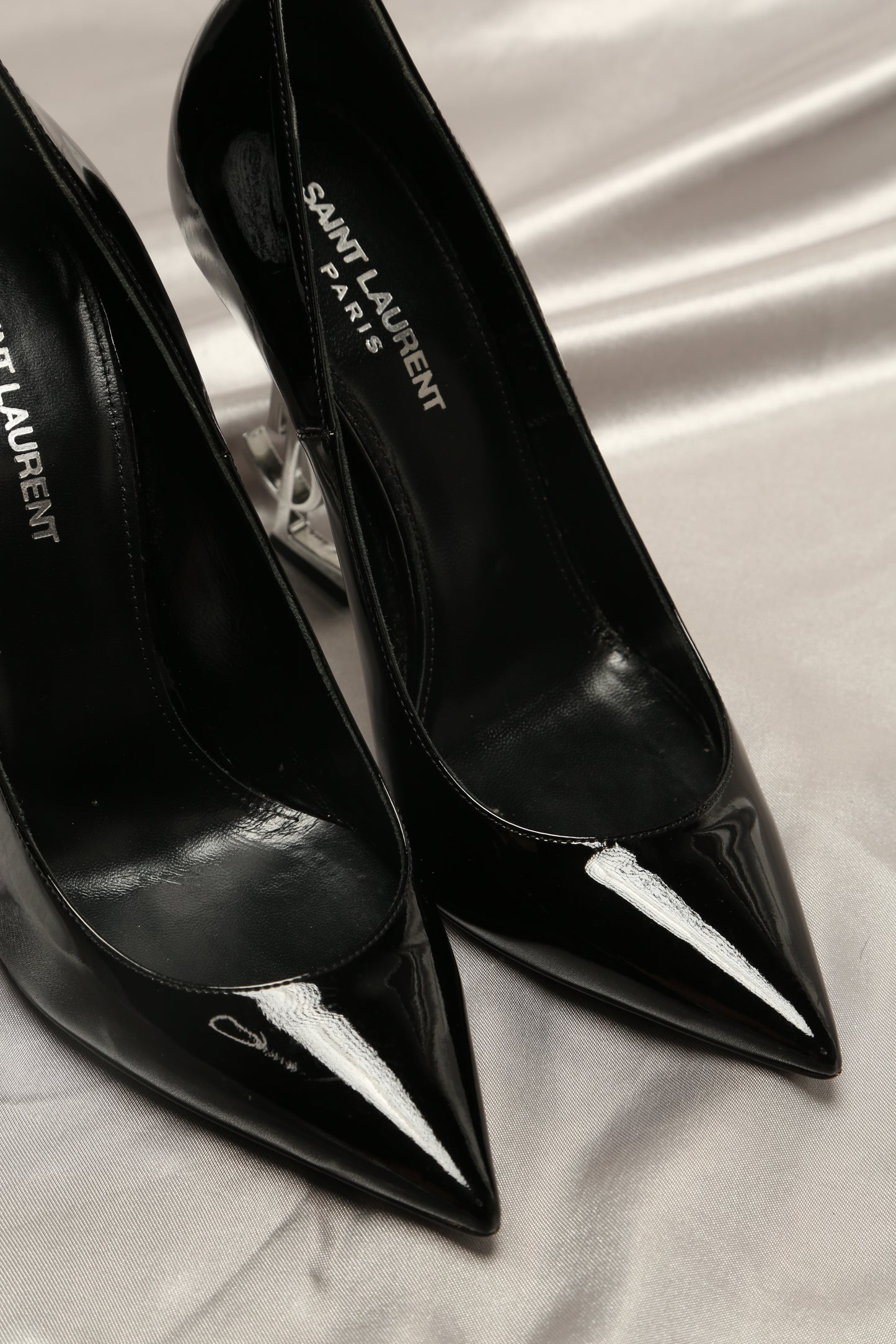 SAINT LAURENT Opyum patent leather pumps