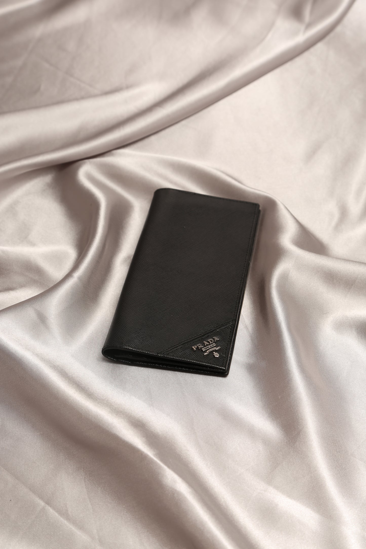 PRADA Saffiano Bifold Wallet