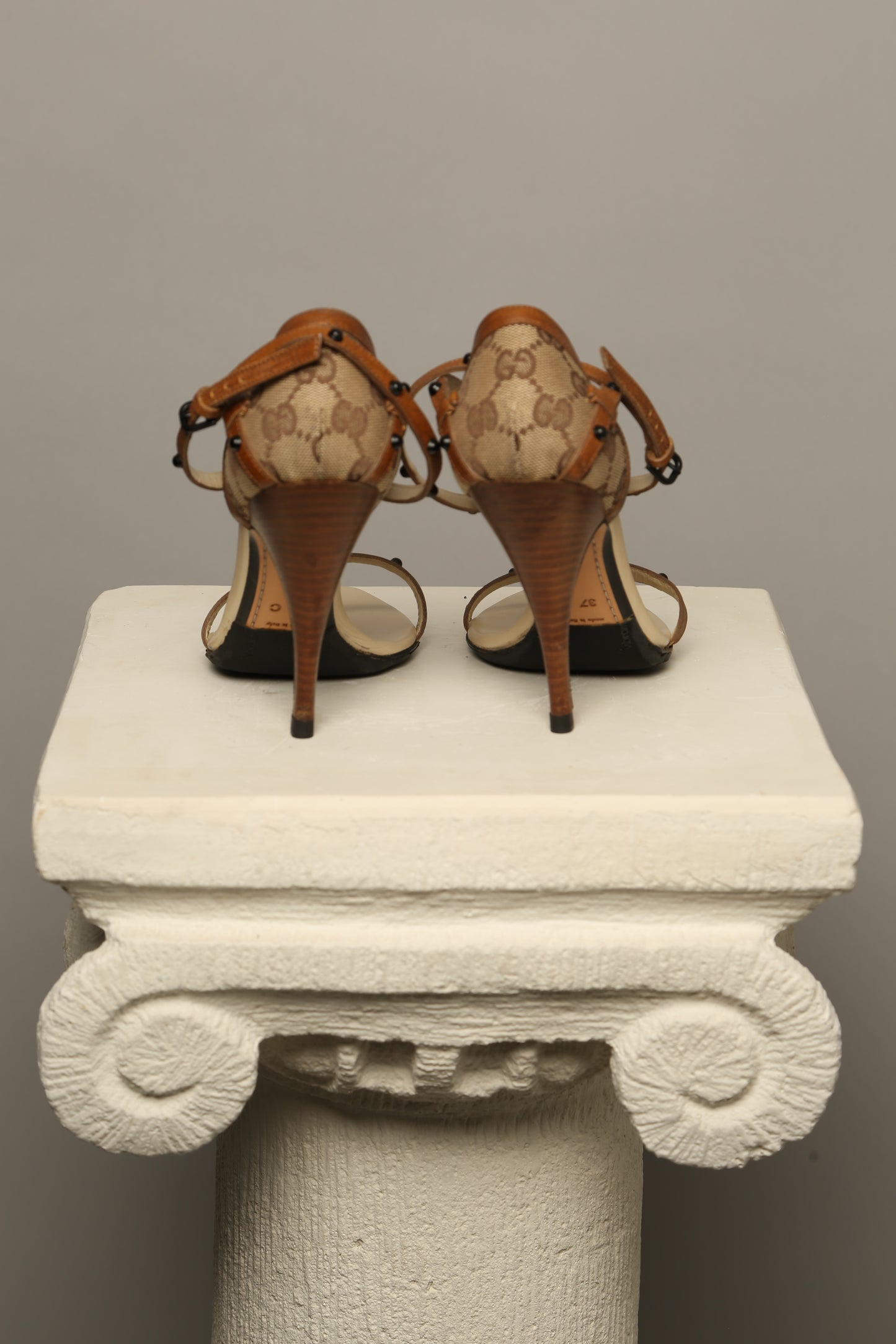 Rare GUCCI Monogram Sandals