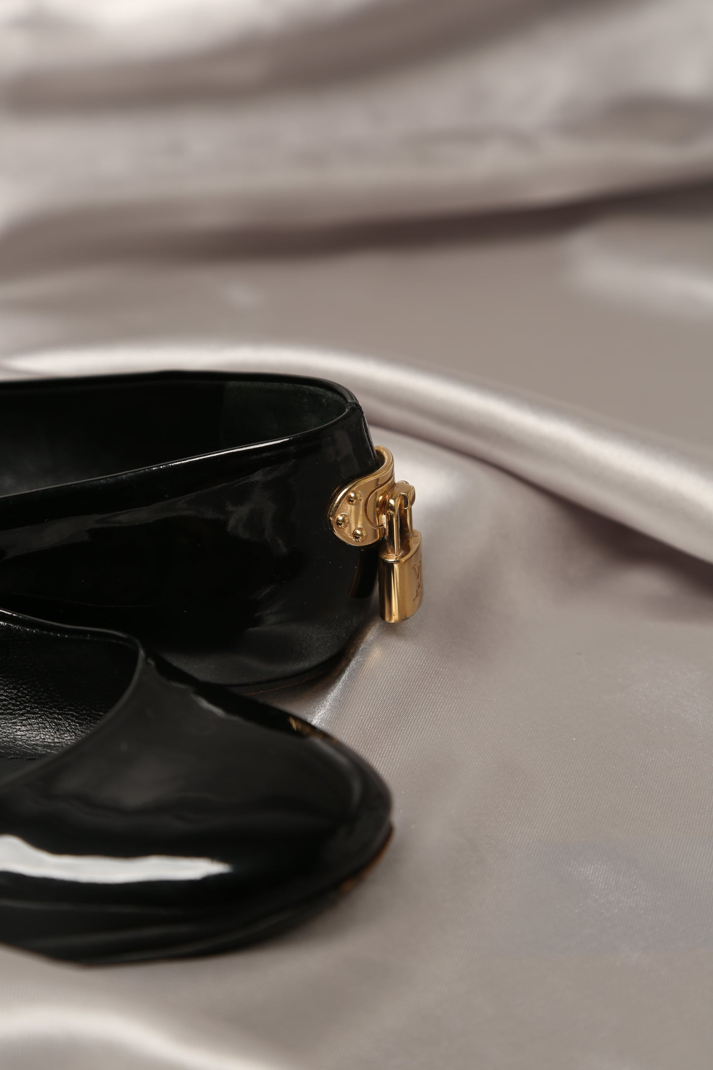 LOUIS VUITTON Patent Leather Ballet Flats