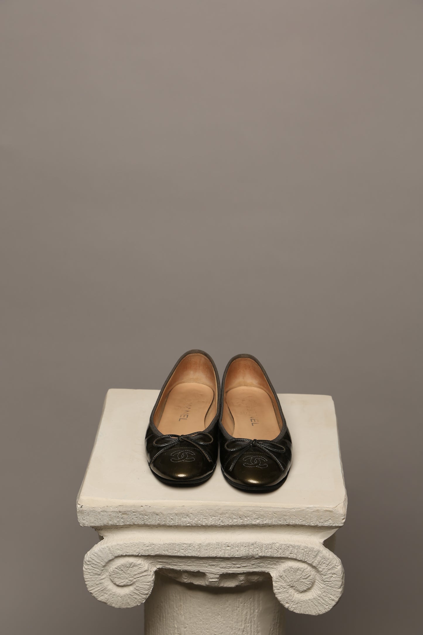 Extremely Rare CHANEL Ballet Flats