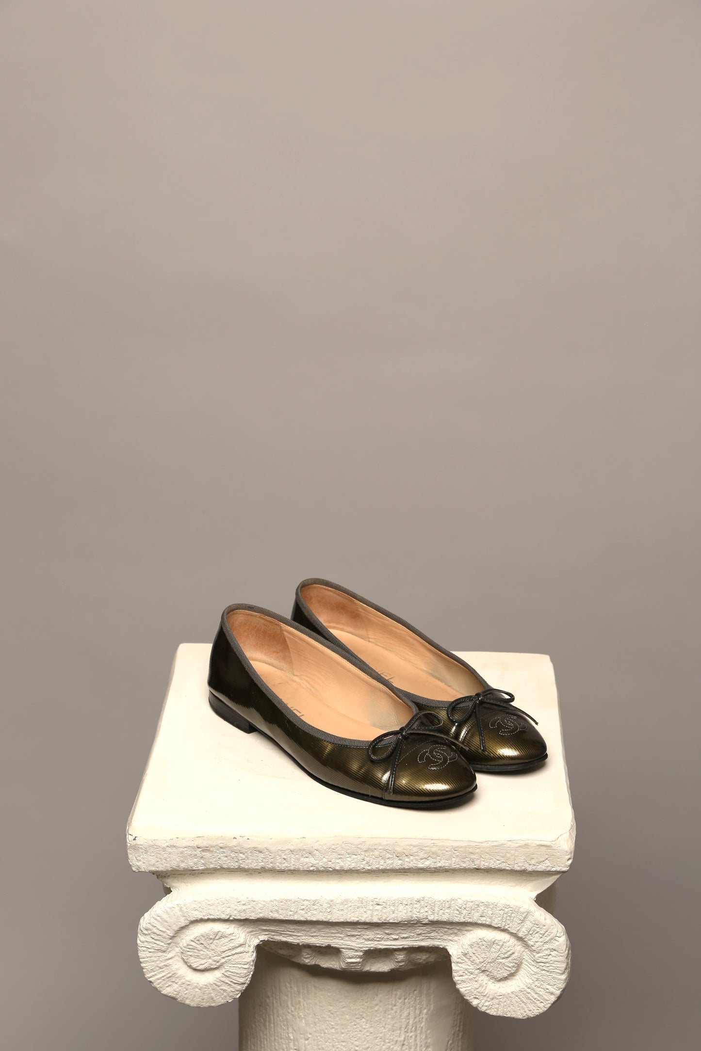 Extremely Rare CHANEL Ballet Flats