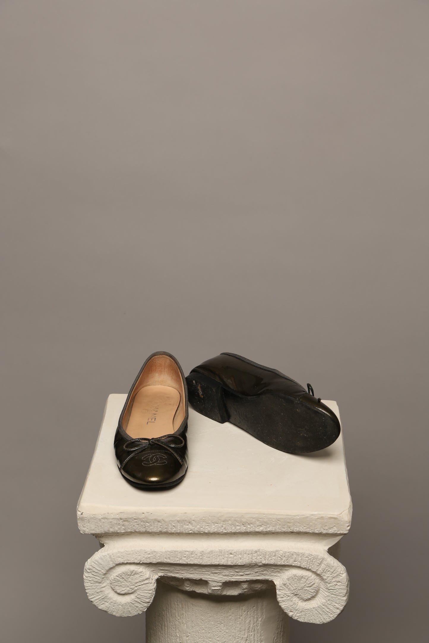 Extremely Rare CHANEL Ballet Flats