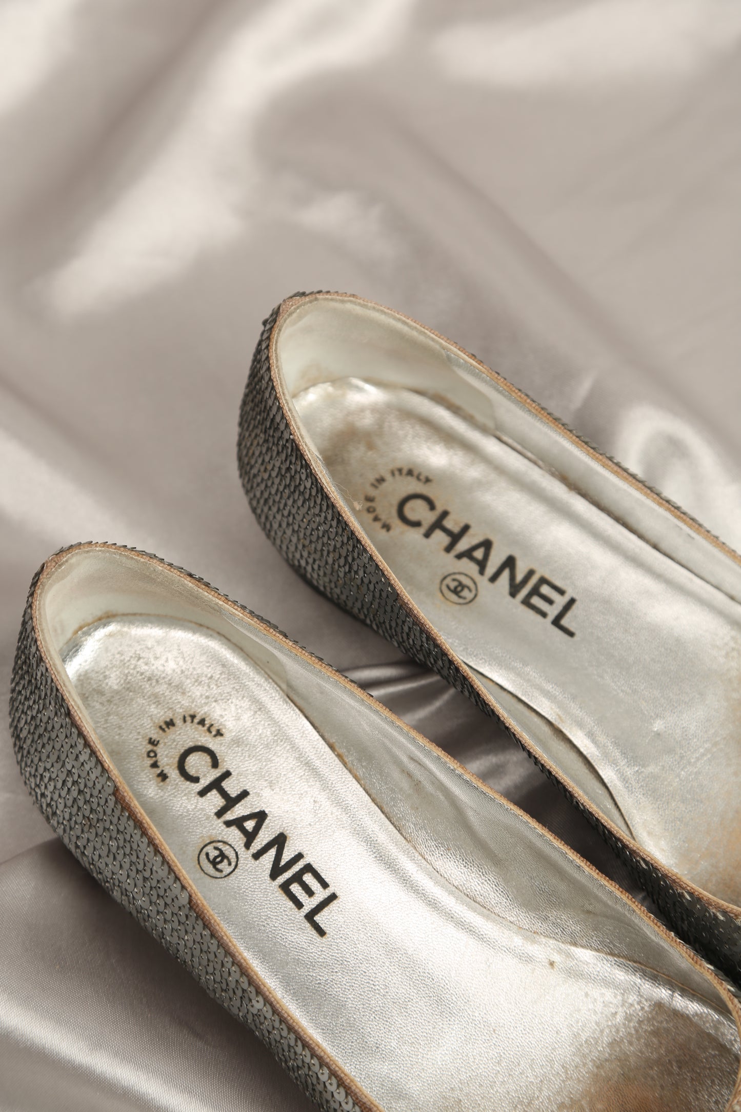 Rare Ombre Sequin CHANEL Ballerina Flats