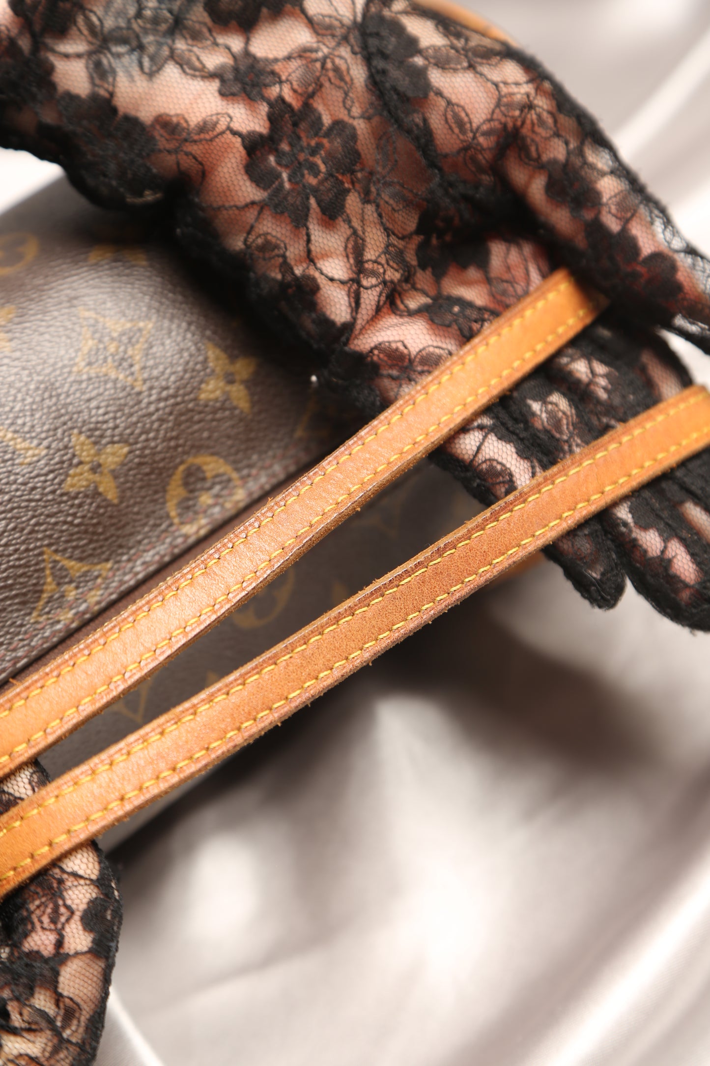 LOUIS VUITTON Monogram Canvas Papillon 26