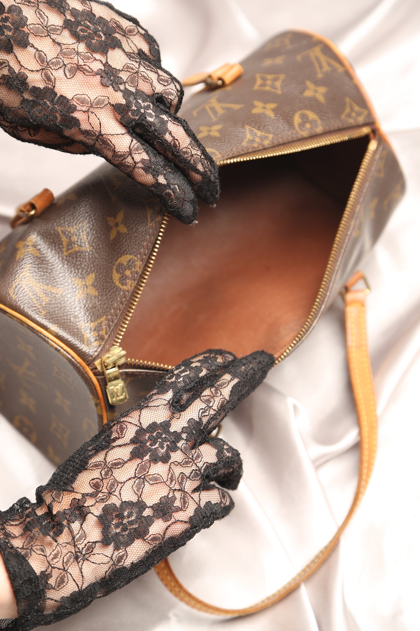 LOUIS VUITTON Monogram Canvas Papillon 26