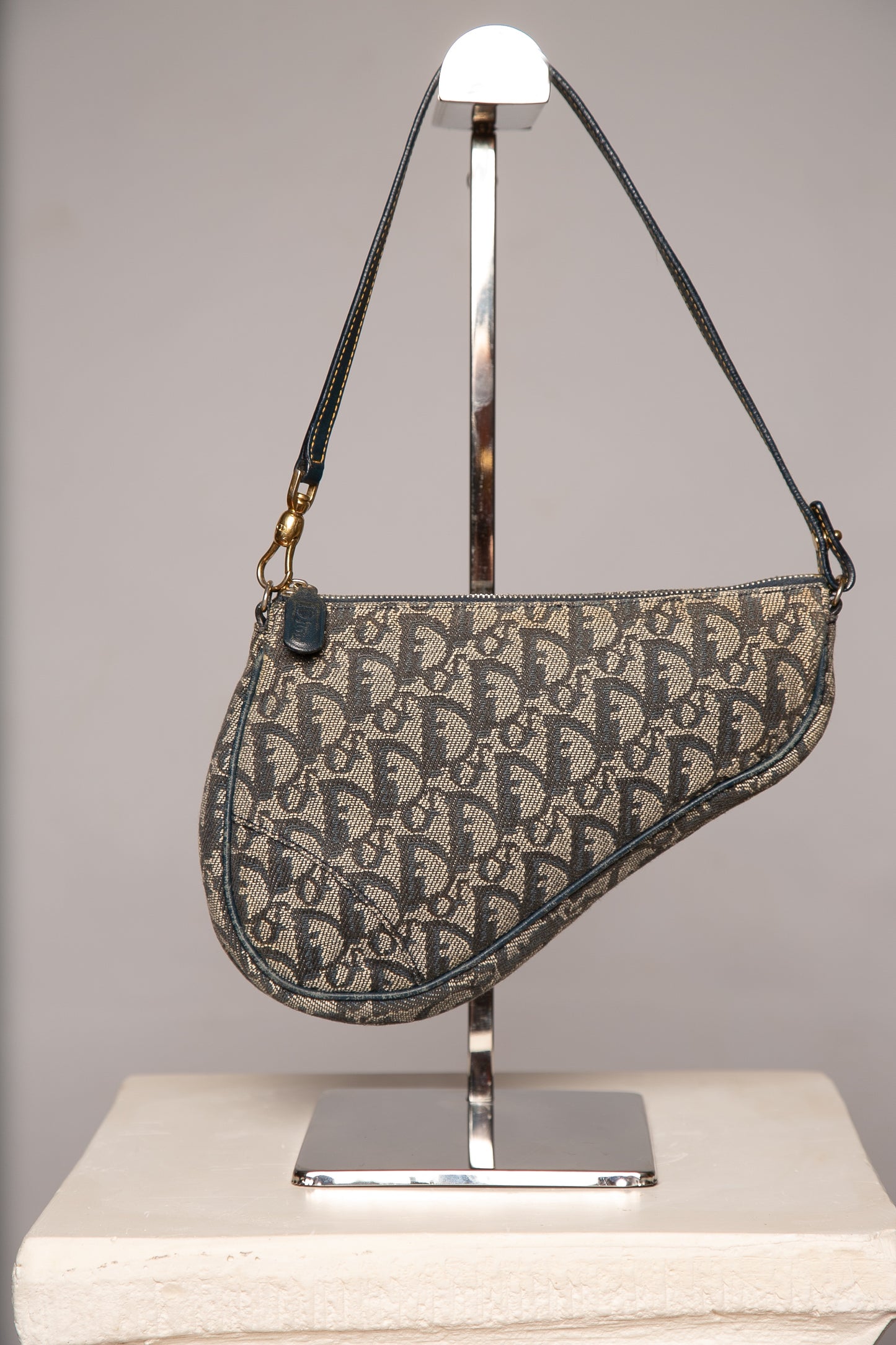 CHRISTIAN DIOR Trotter Blue Saddle Pochette