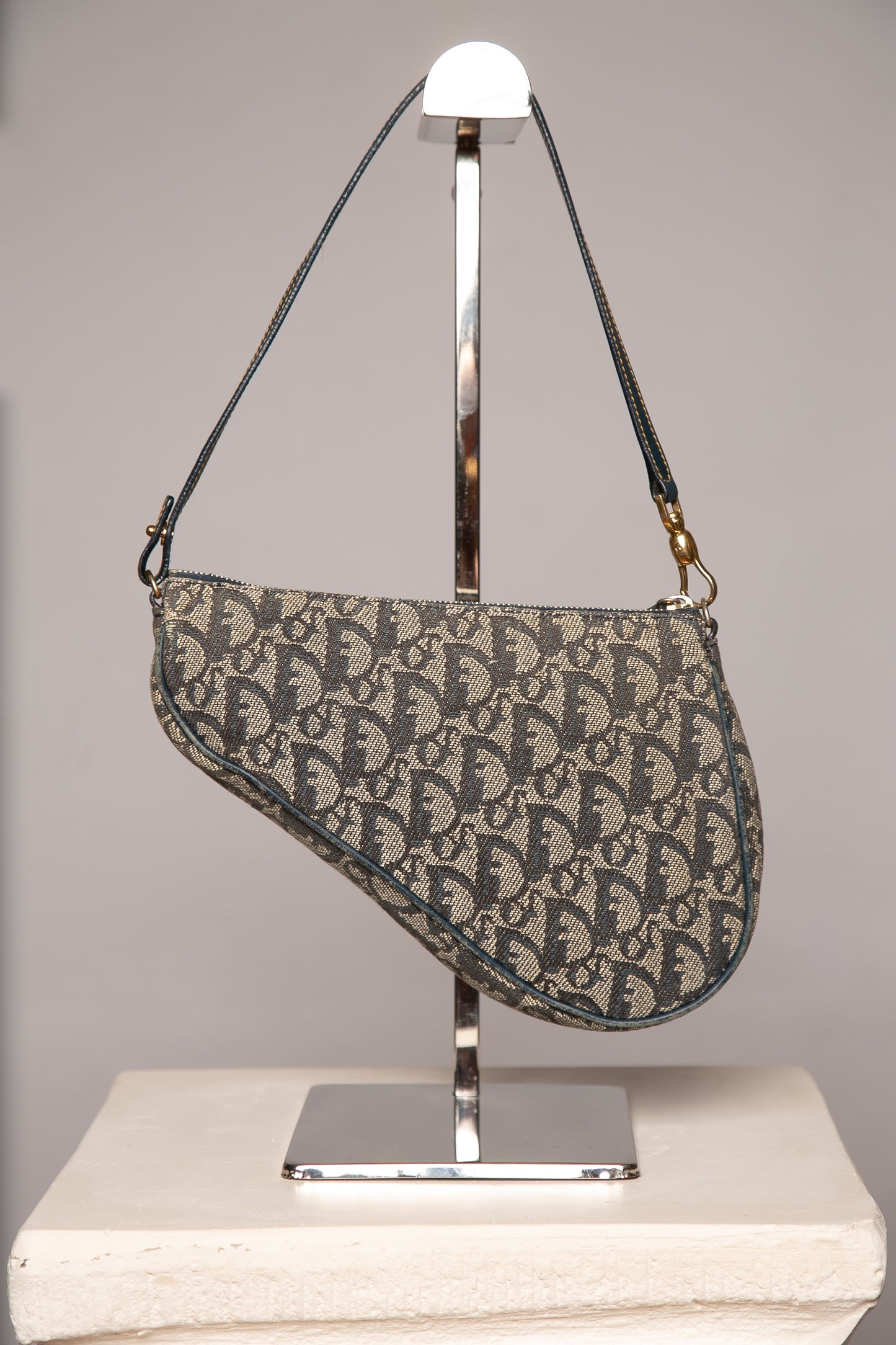 CHRISTIAN DIOR Trotter Blue Saddle Pochette