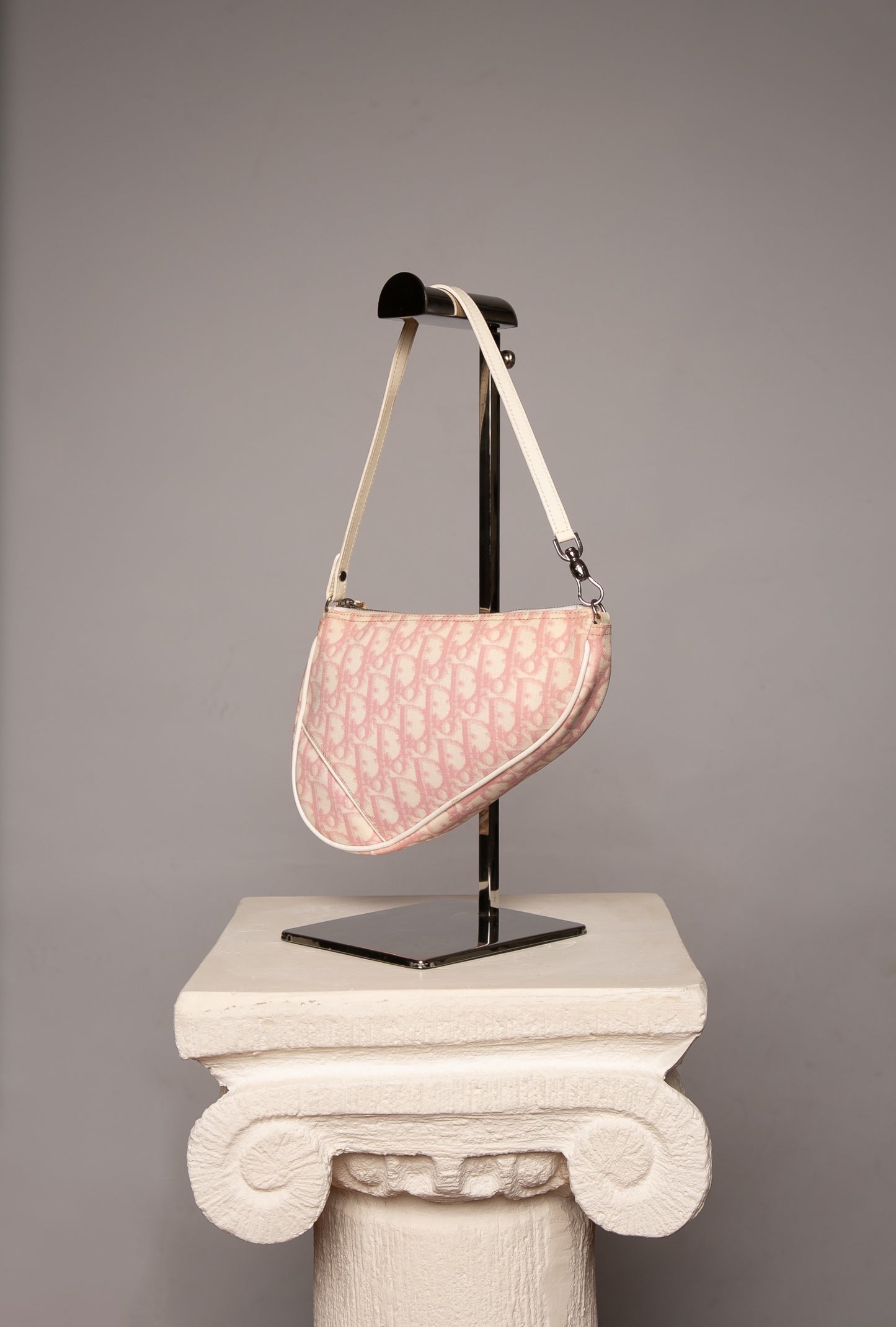 CHRISTIAN DIOR Pink Trotter Saddle Pochette