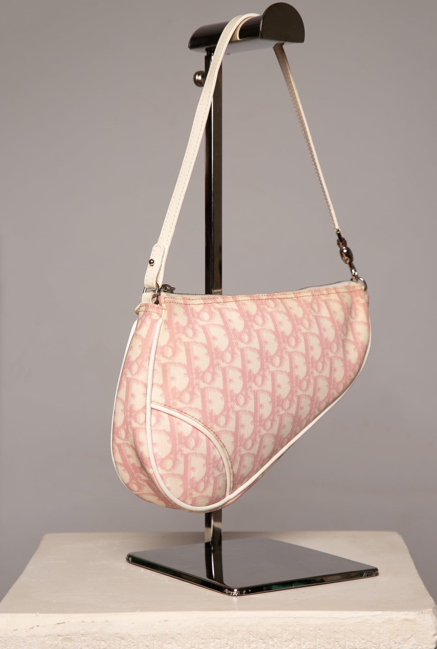 CHRISTIAN DIOR Pink Trotter Saddle Pochette