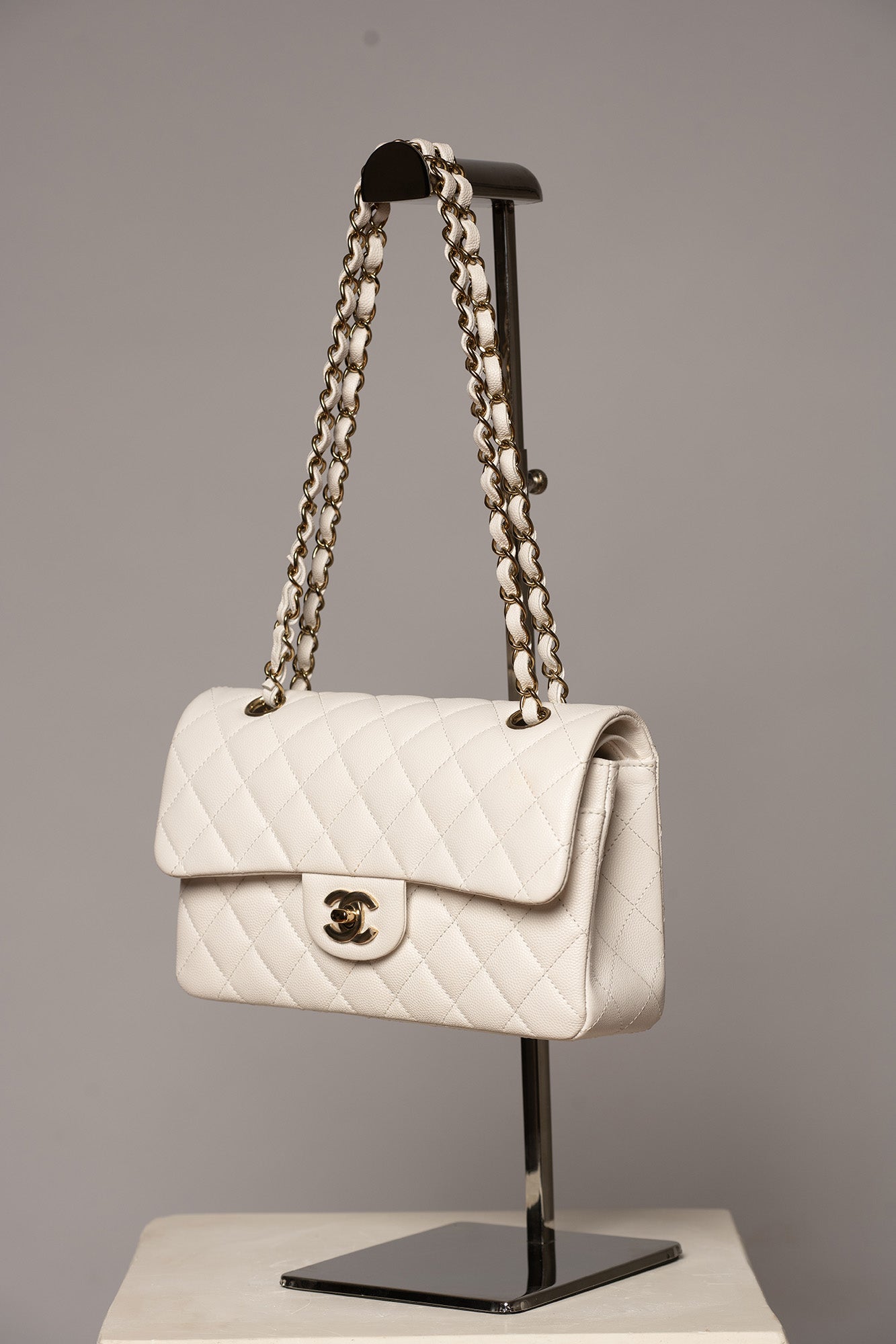 chanel classic double flap handbag
