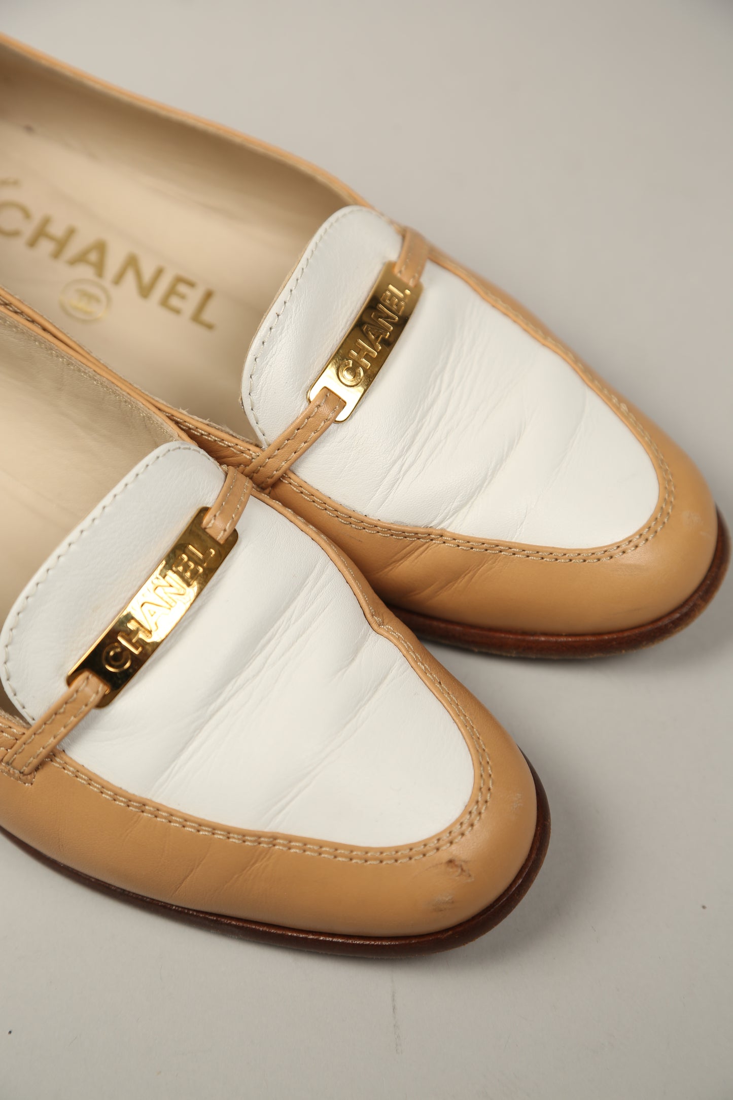 CHANEL Bicolor Loafer