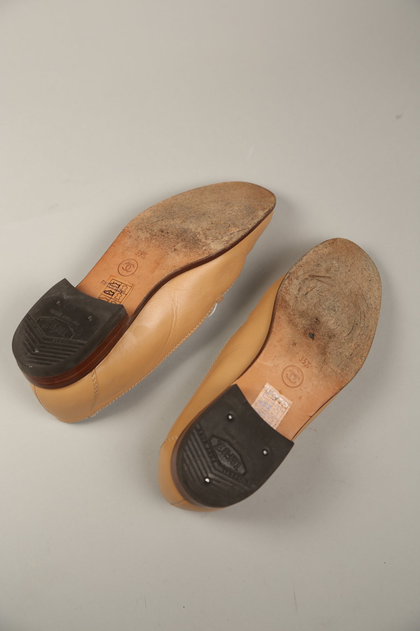 CHANEL Bicolor Loafer