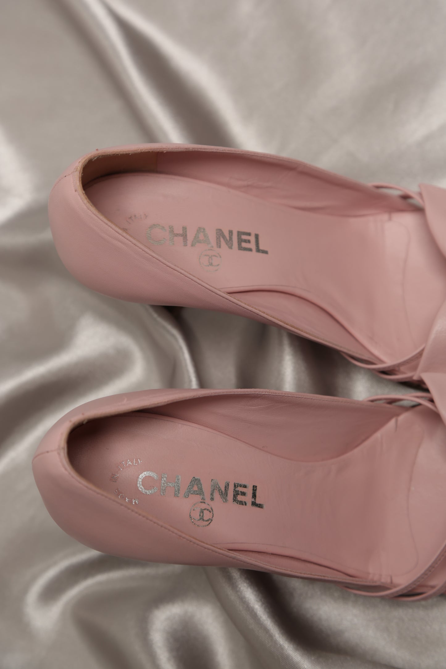 Rare CHANEL Pink Y2K Heels