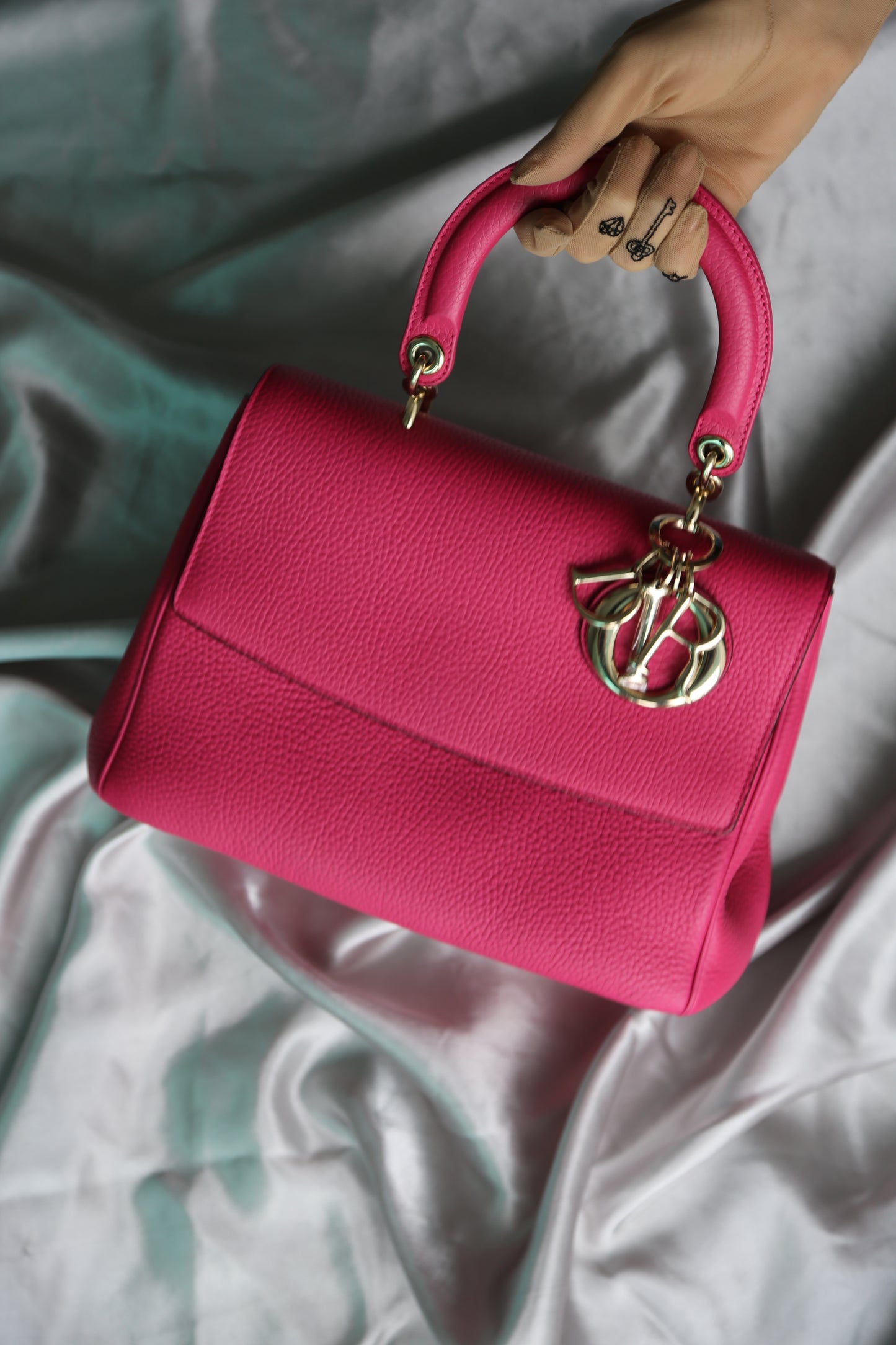 CHRISTIAN DIOR Leather Be Dior Bag