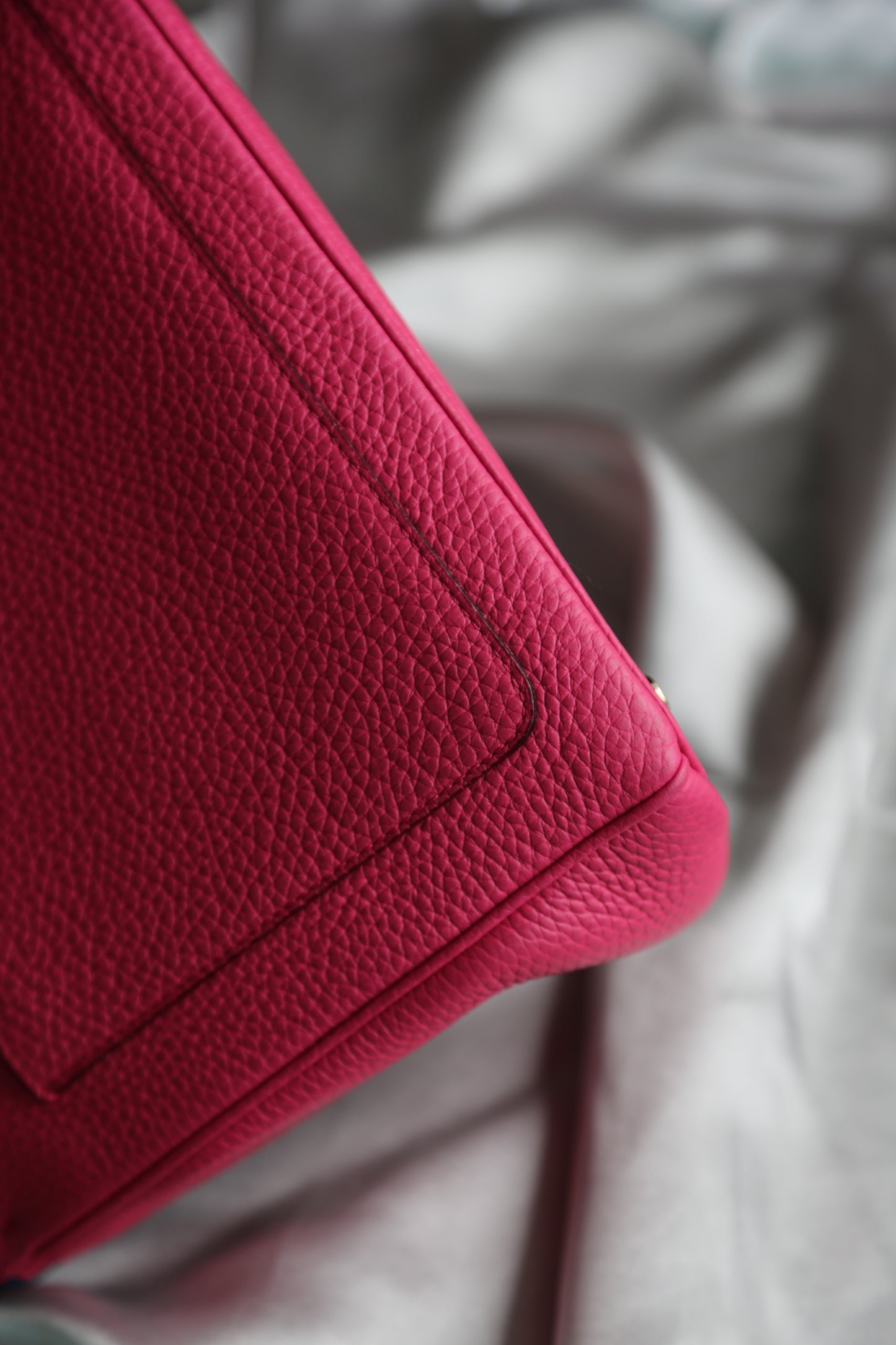 CHRISTIAN DIOR Leather Be Dior Bag