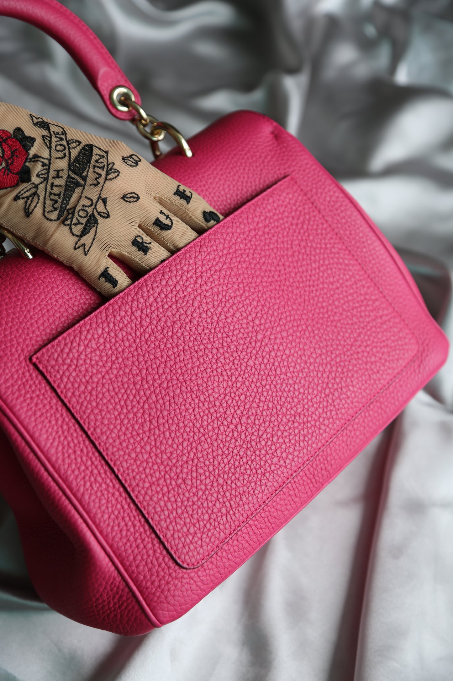 CHRISTIAN DIOR Leather Be Dior Bag
