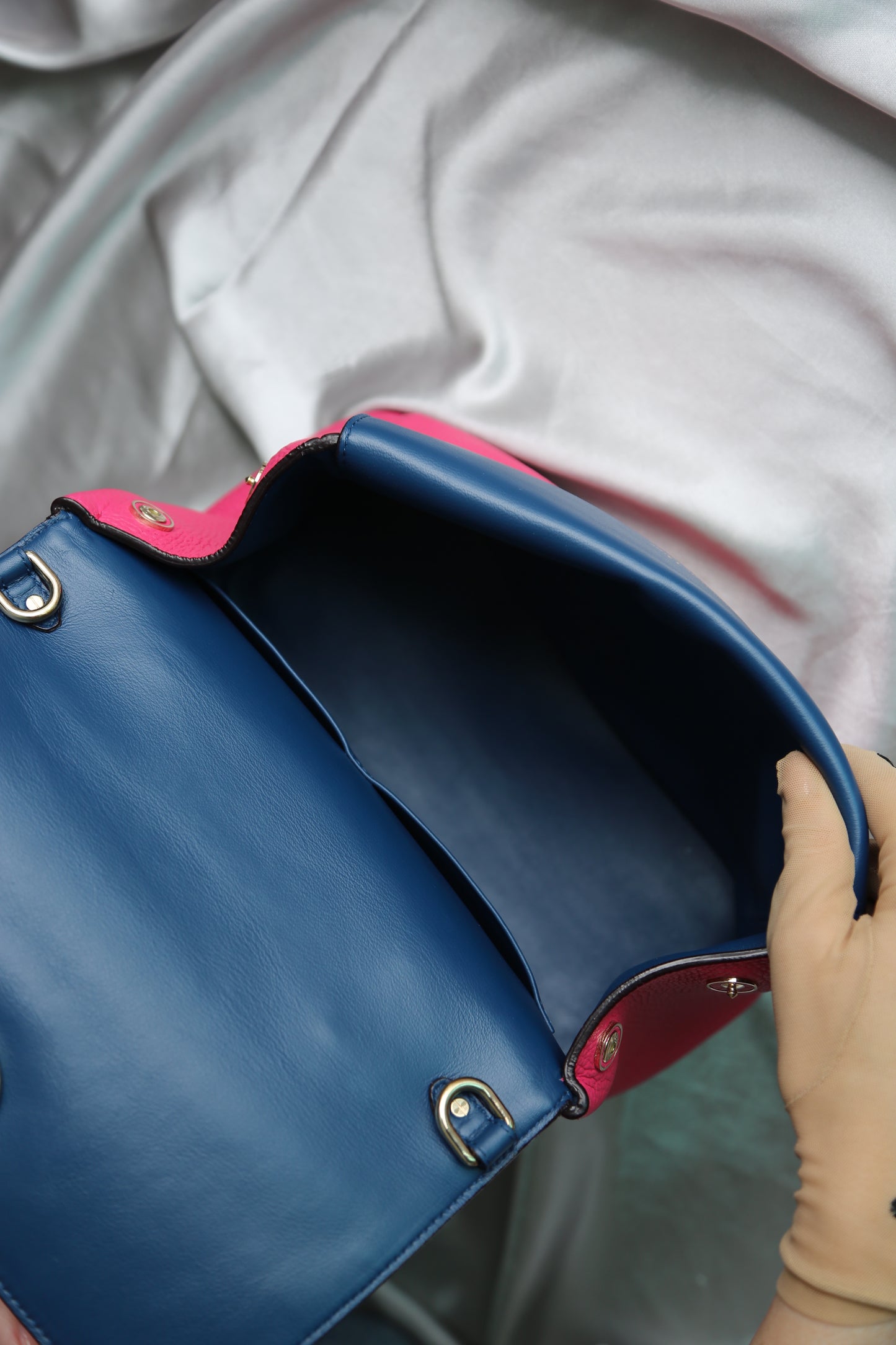 CHRISTIAN DIOR Leather Be Dior Bag
