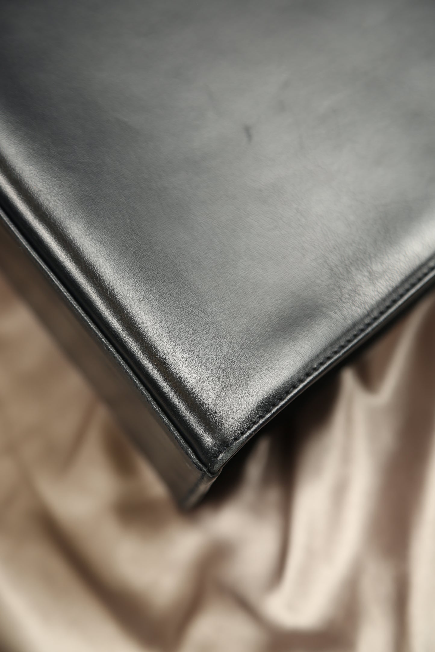 SALVATORE FERRAGAMO Shoulder Bag