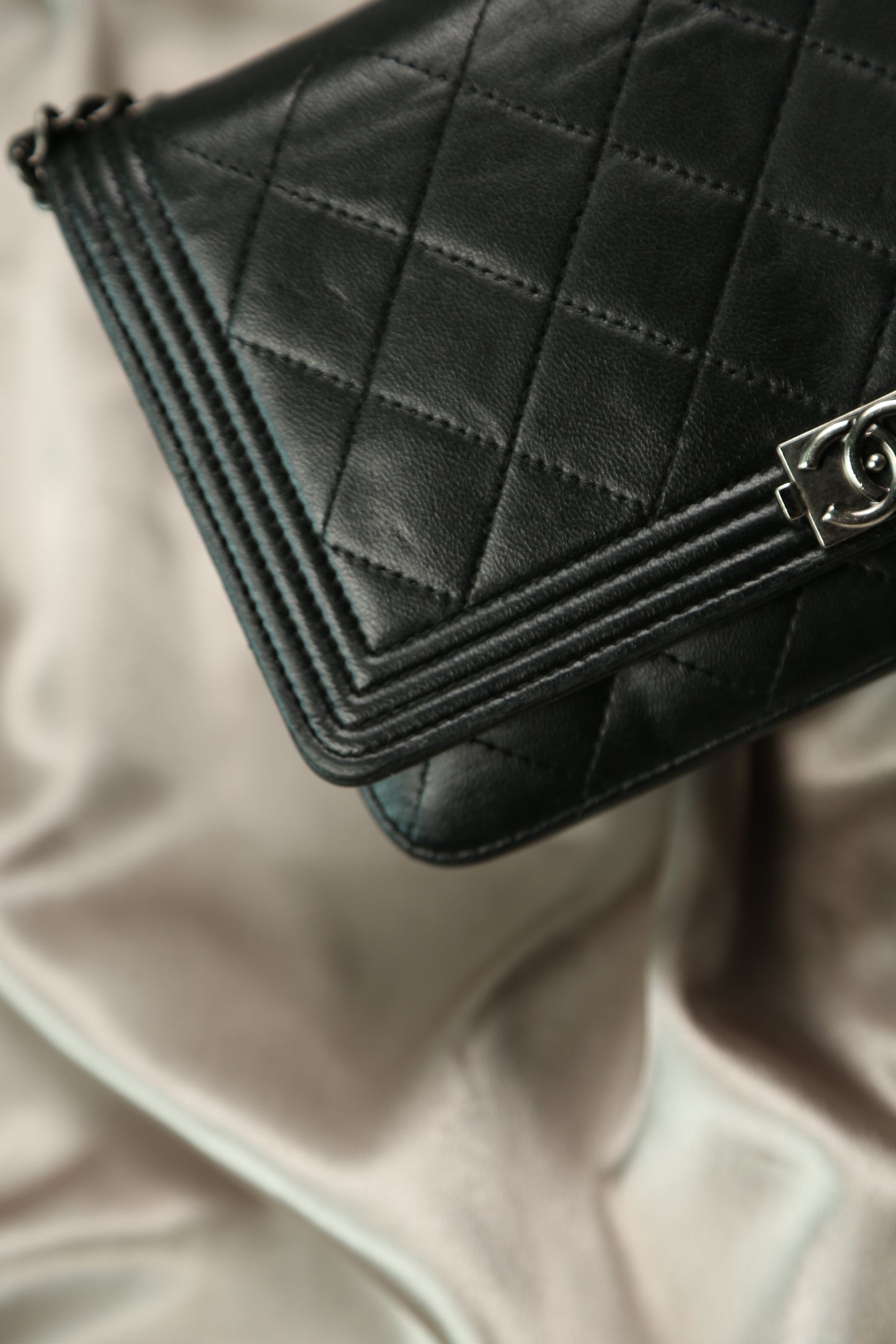 CHANEL Boy Wallet on Chain
