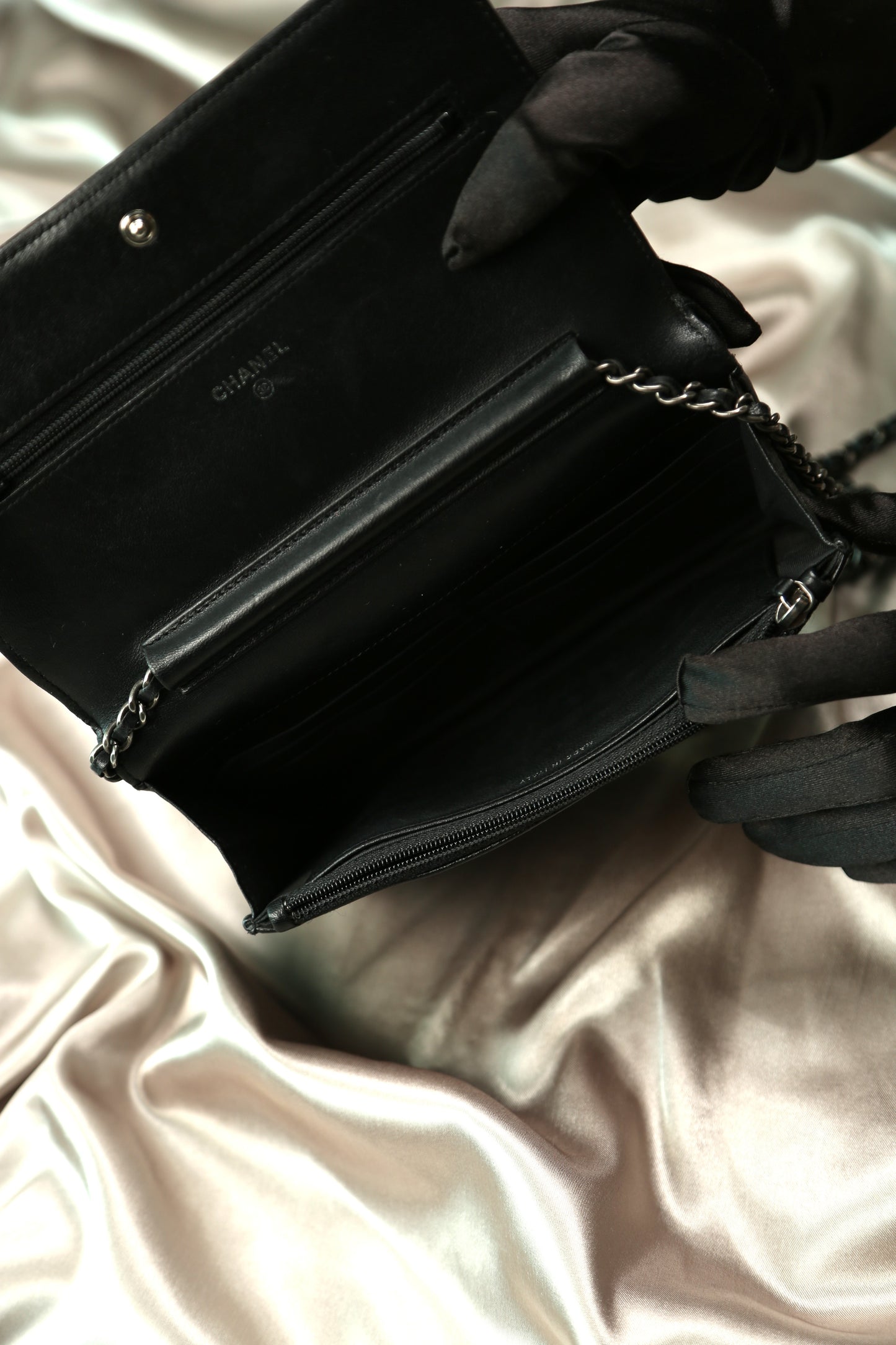 CHANEL Boy Wallet on Chain
