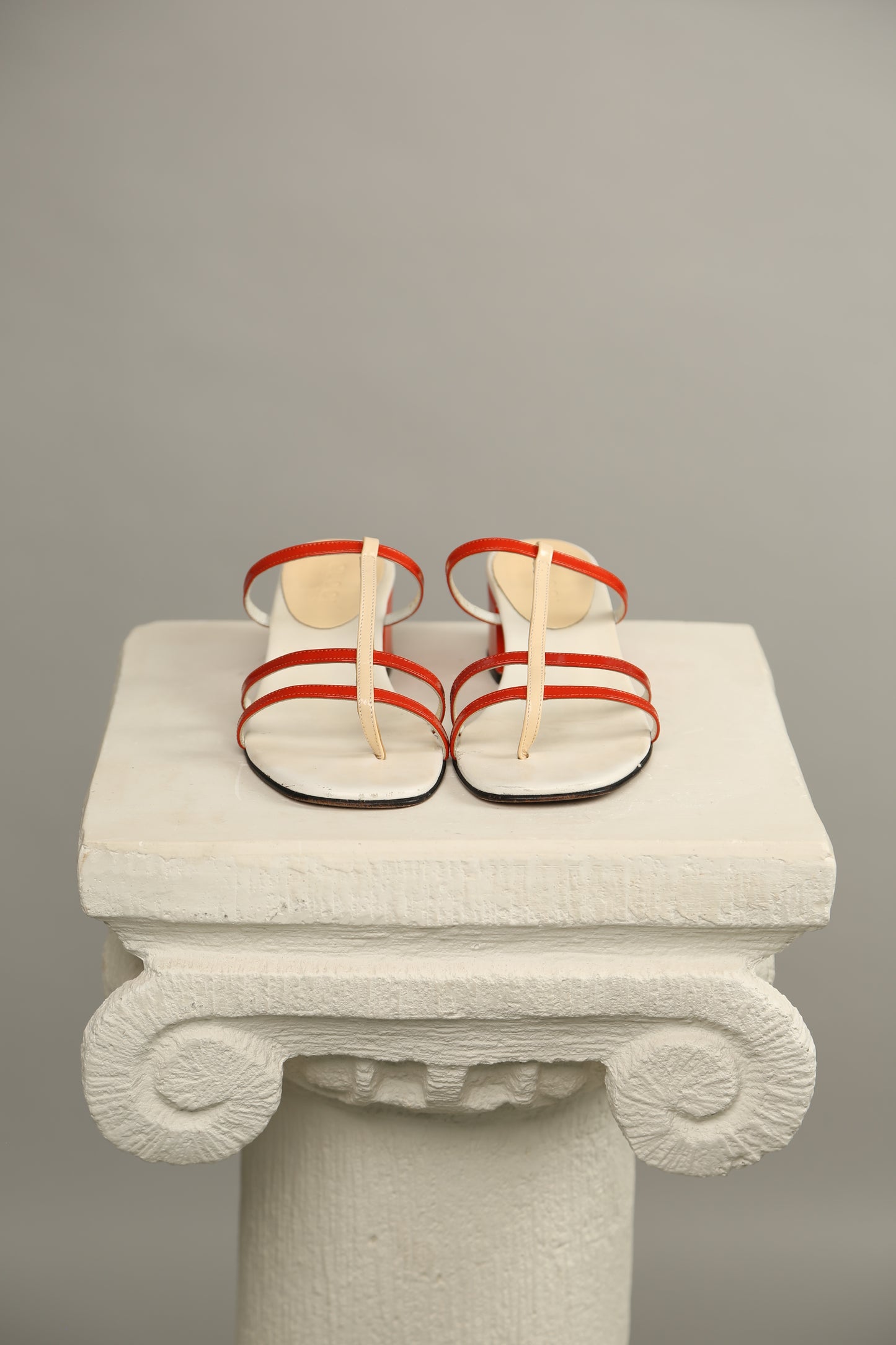 Rare GUCCI Orange-White Sandals