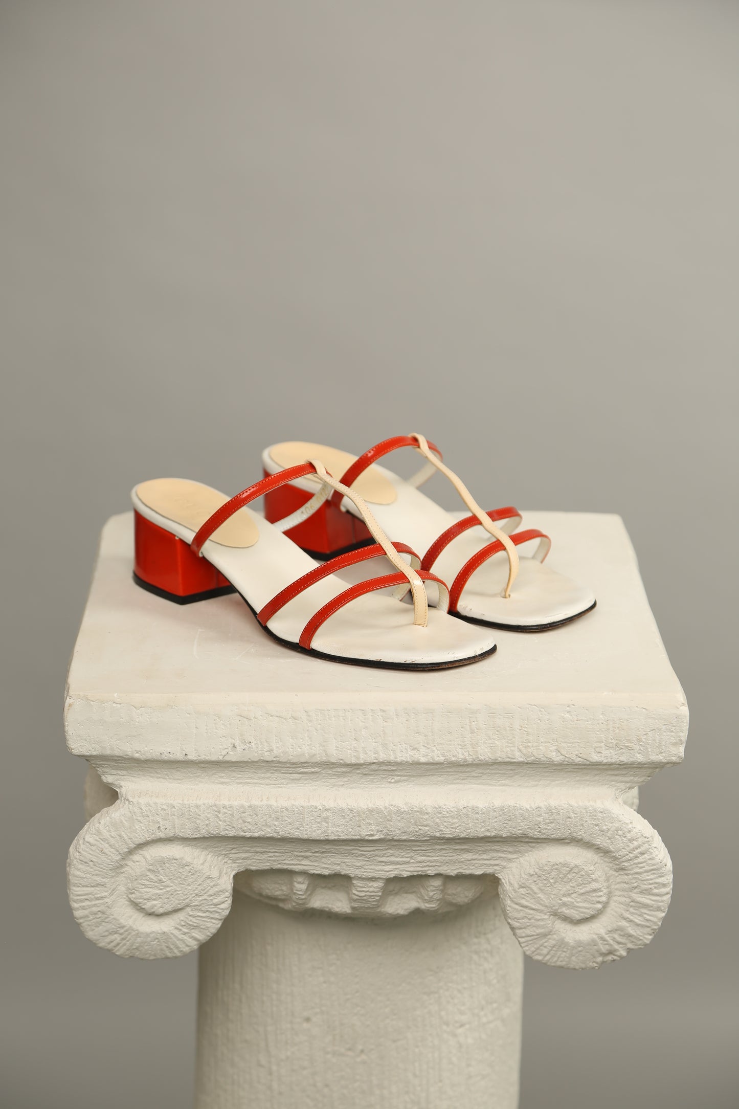 Rare GUCCI Orange-White Sandals