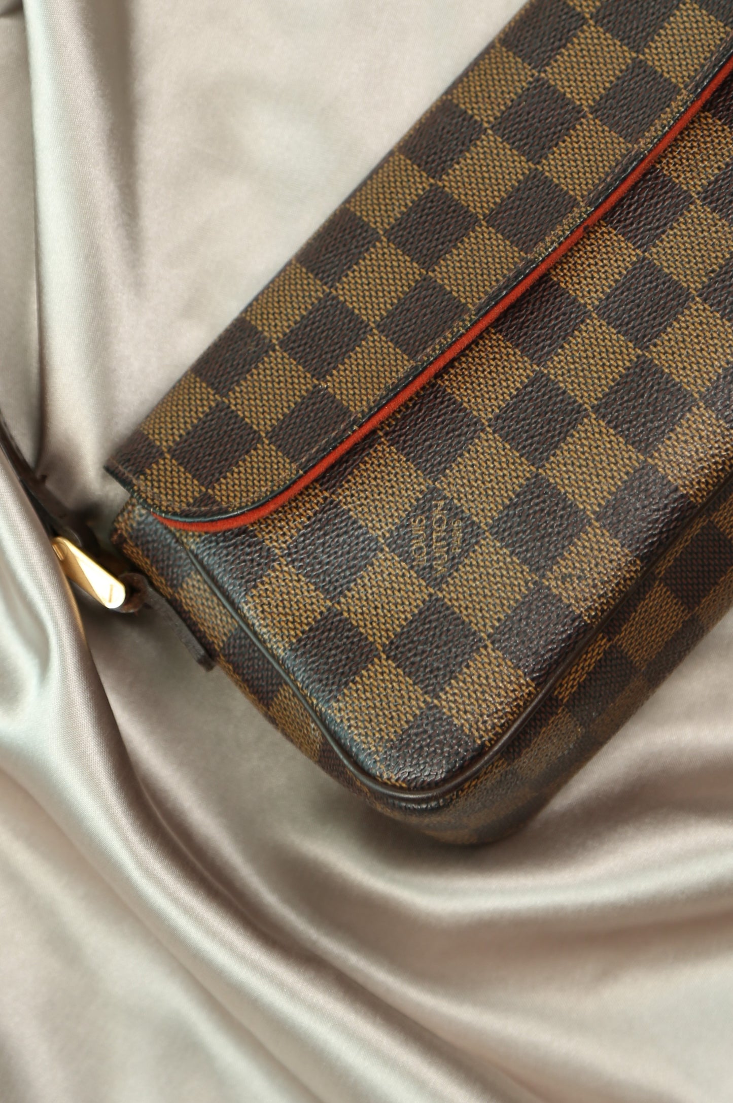 LOUIS VUITTON Damier Ebene Shoulder Bag