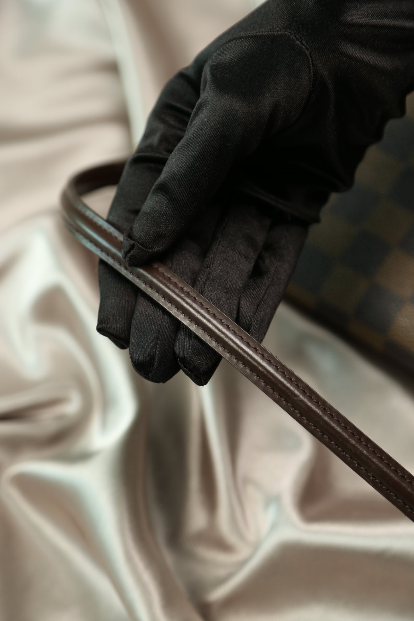 LOUIS VUITTON Damier Ebene Shoulder Bag
