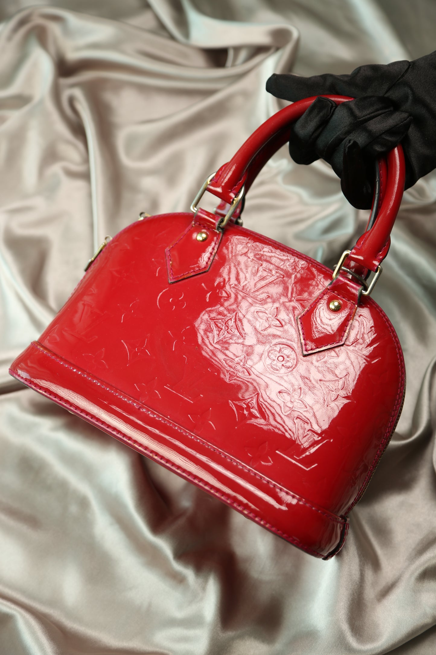 LOUIS VUITTON Alma BB Handbag