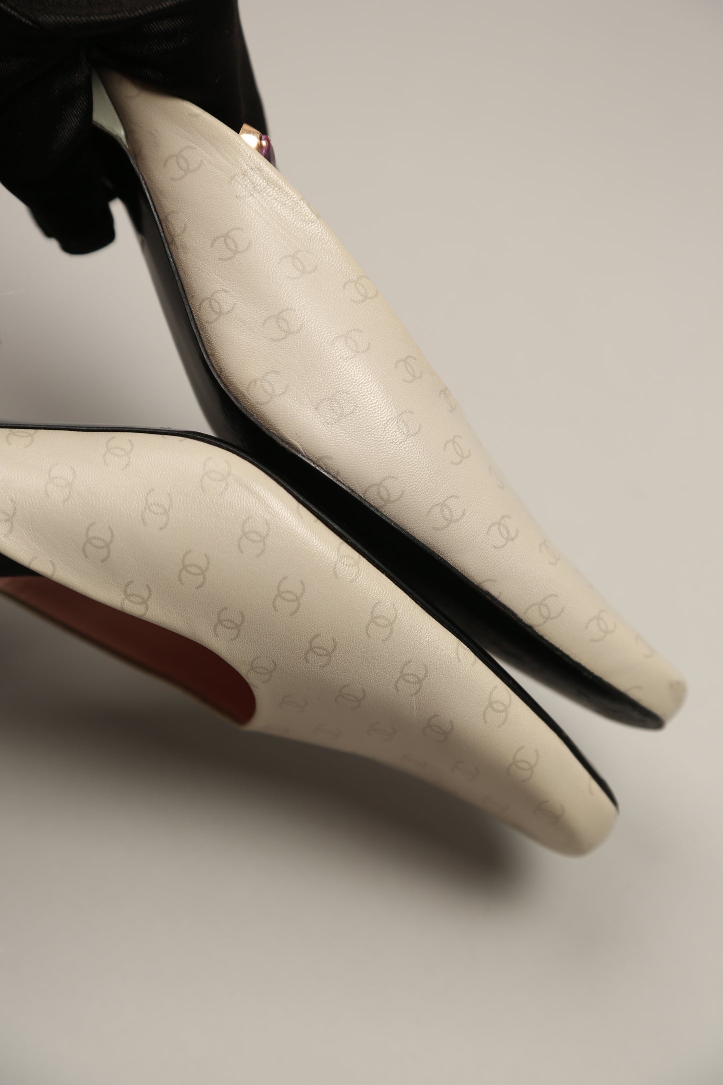 CHANEL CC Mules