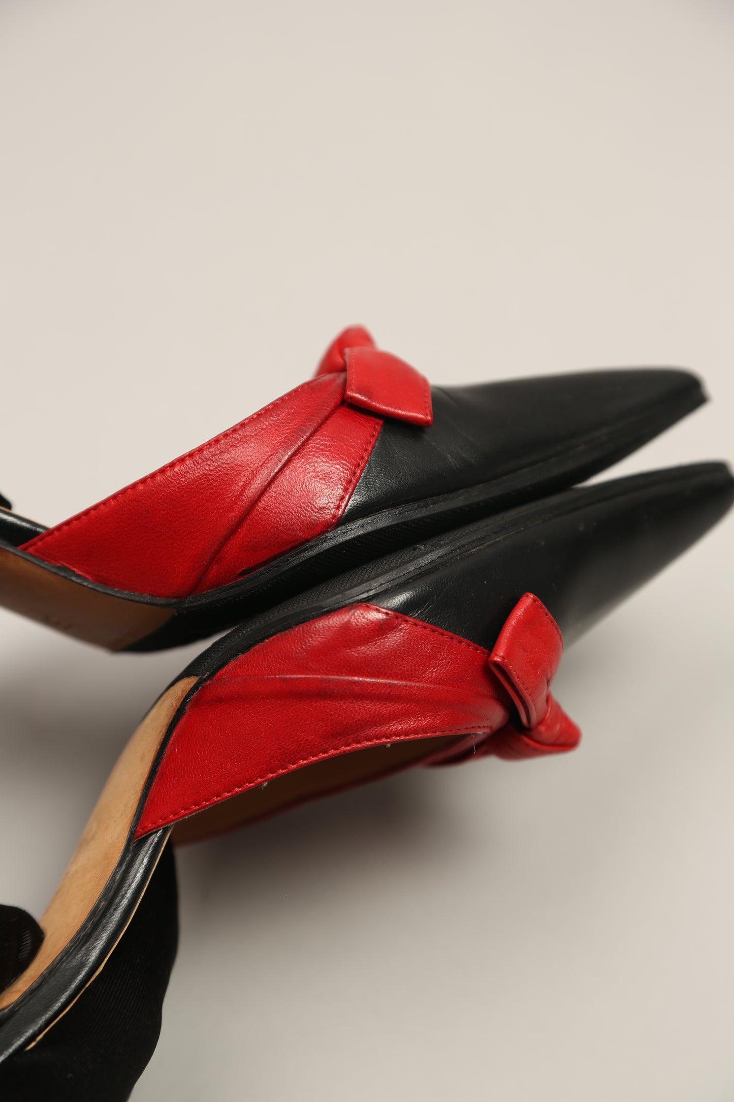 Rare MANOLO BLAHNIK Mules