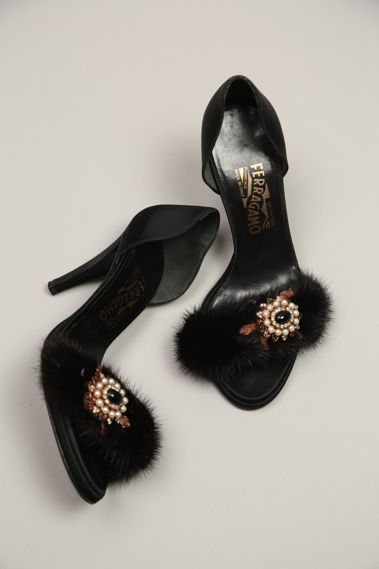 Rare SALVATORE FERRAGAMO Black Turtle Gem Heels