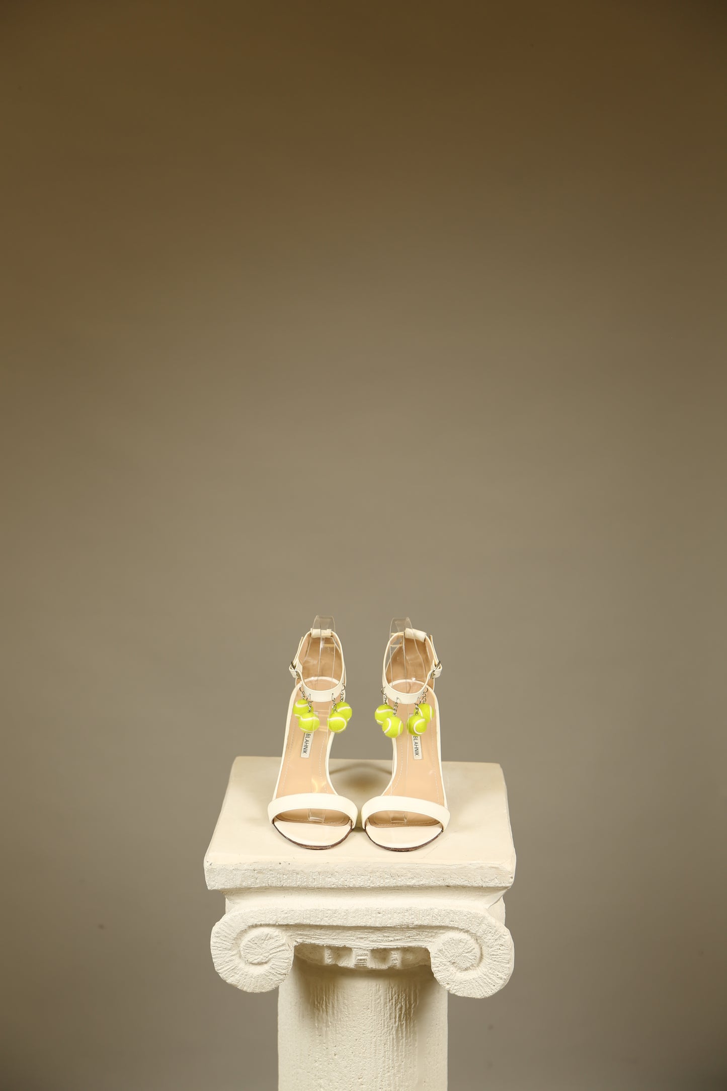 MANOLO BLAHNIK (Tennis) White Patent Leather Sandals