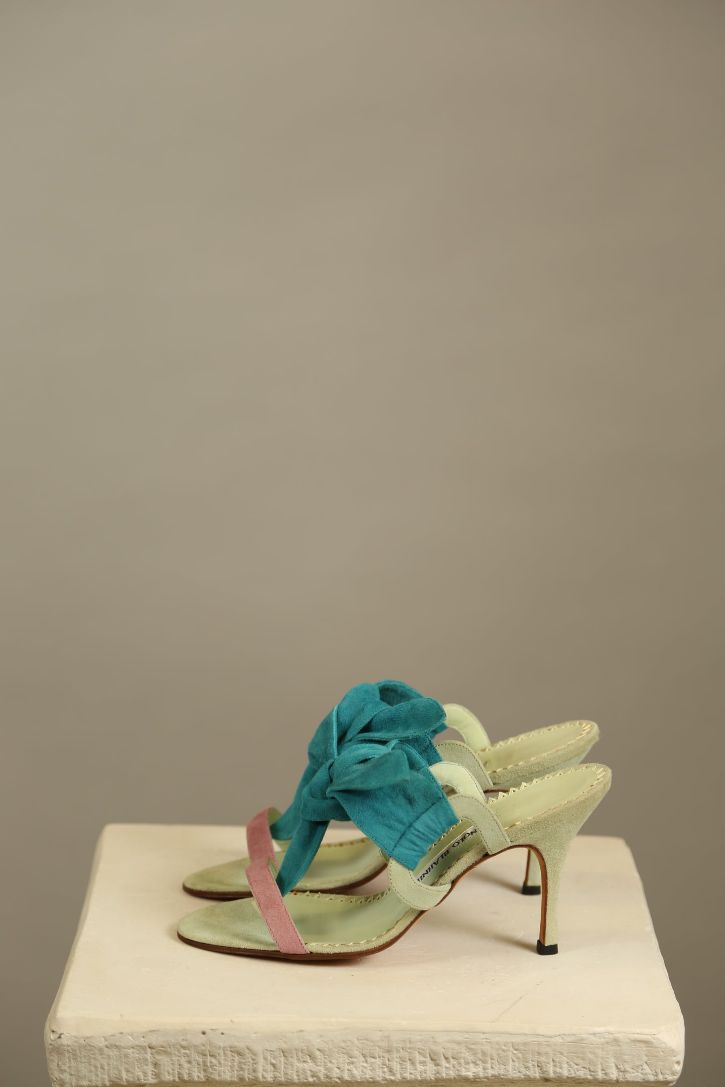Extremely Rare MANOLO BLAHNIK Sandals