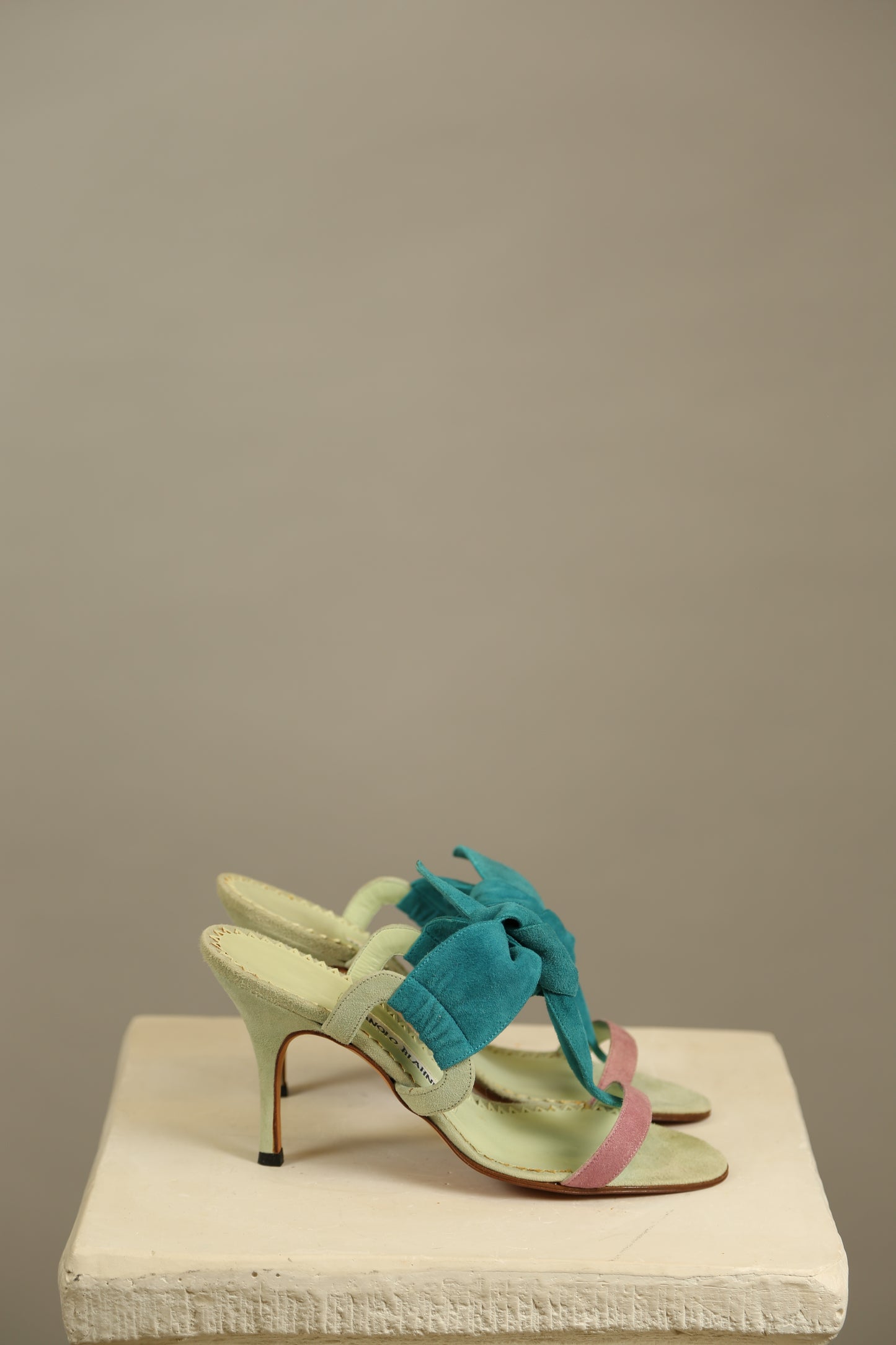 Extremely Rare MANOLO BLAHNIK Sandals