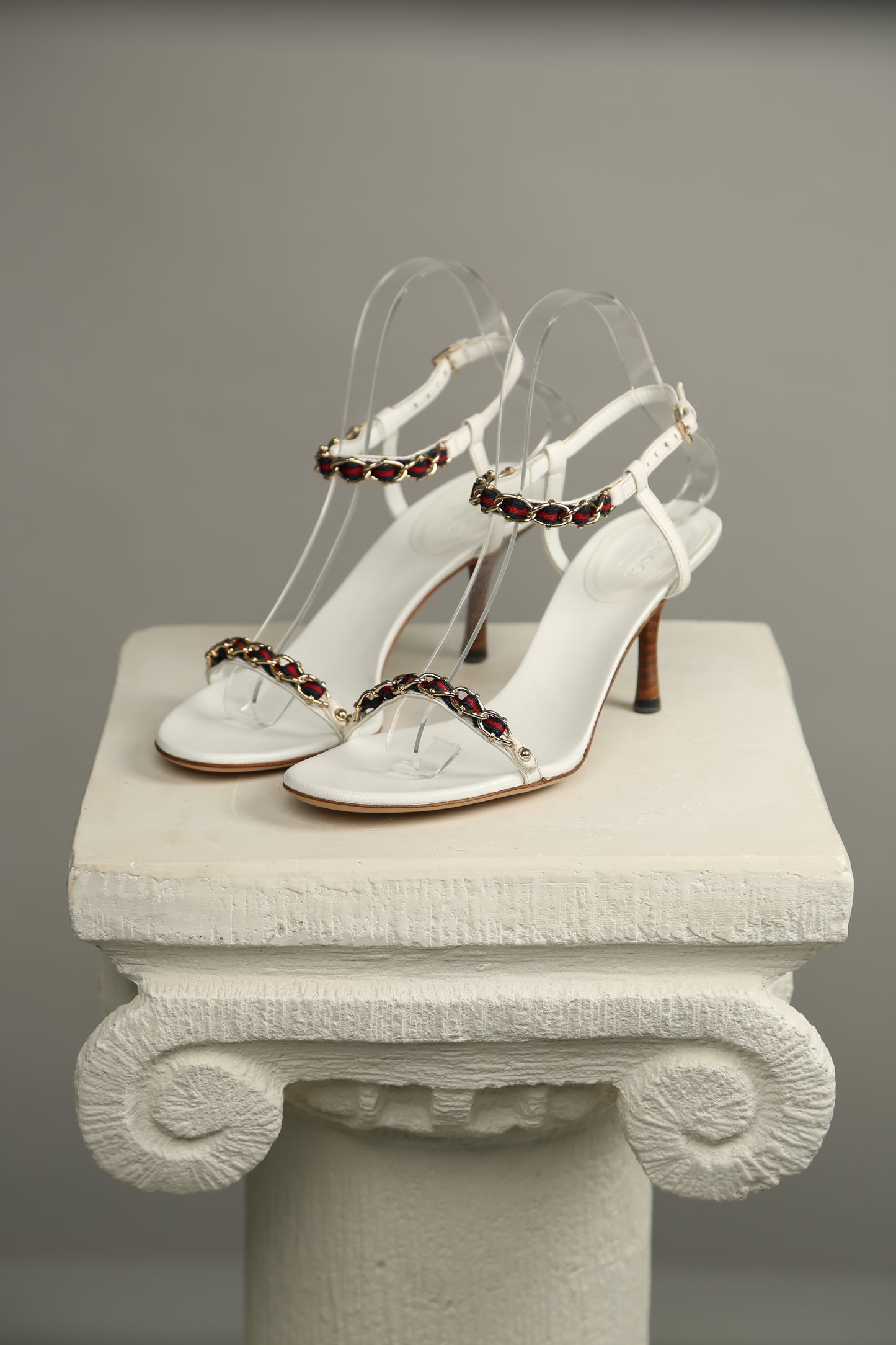 GUCCI Chain Sandals