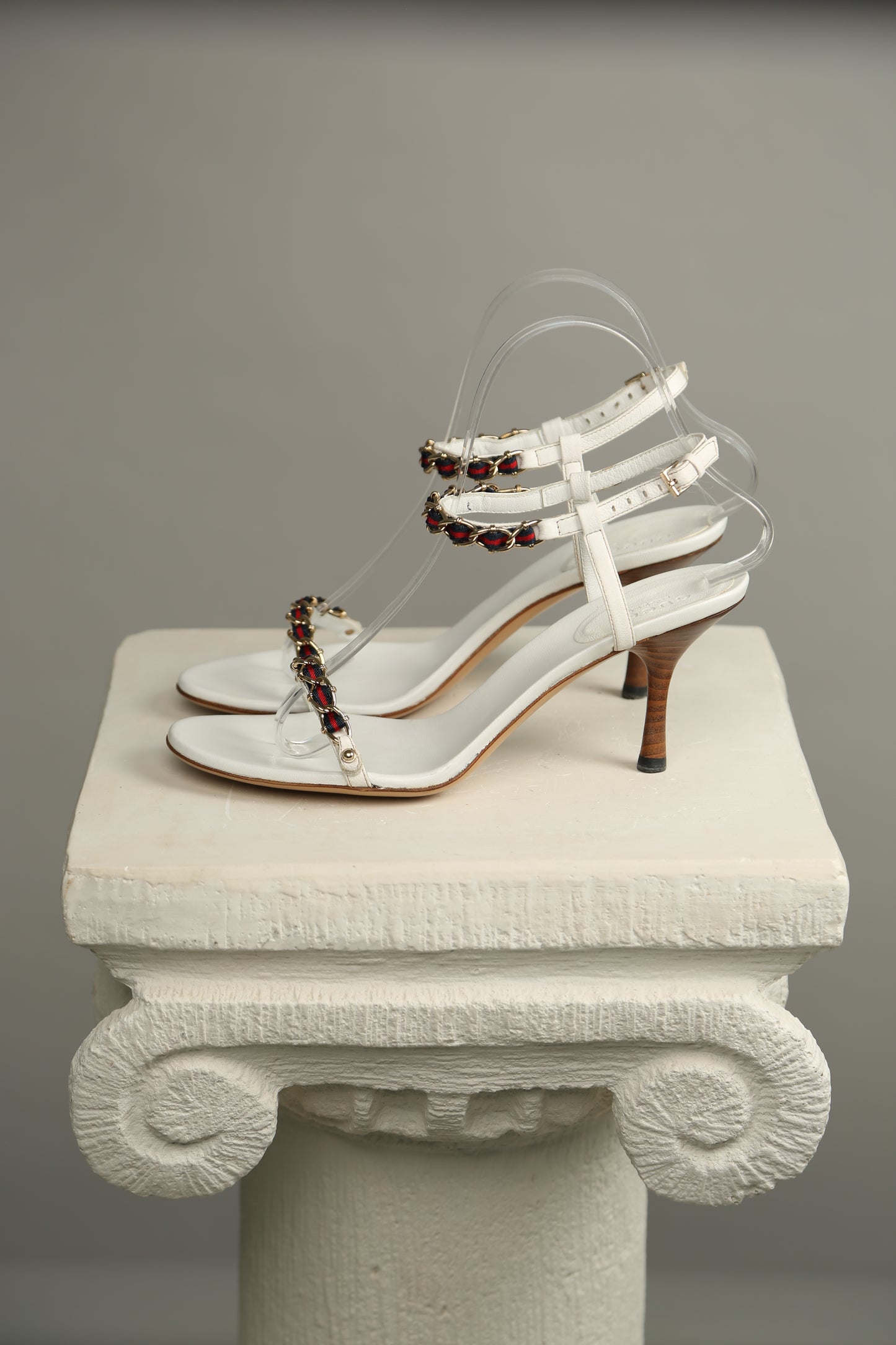 GUCCI Chain Sandals